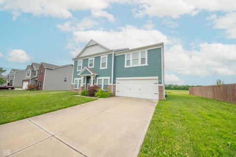4712 Clairmont Drive Columbus IN 47203