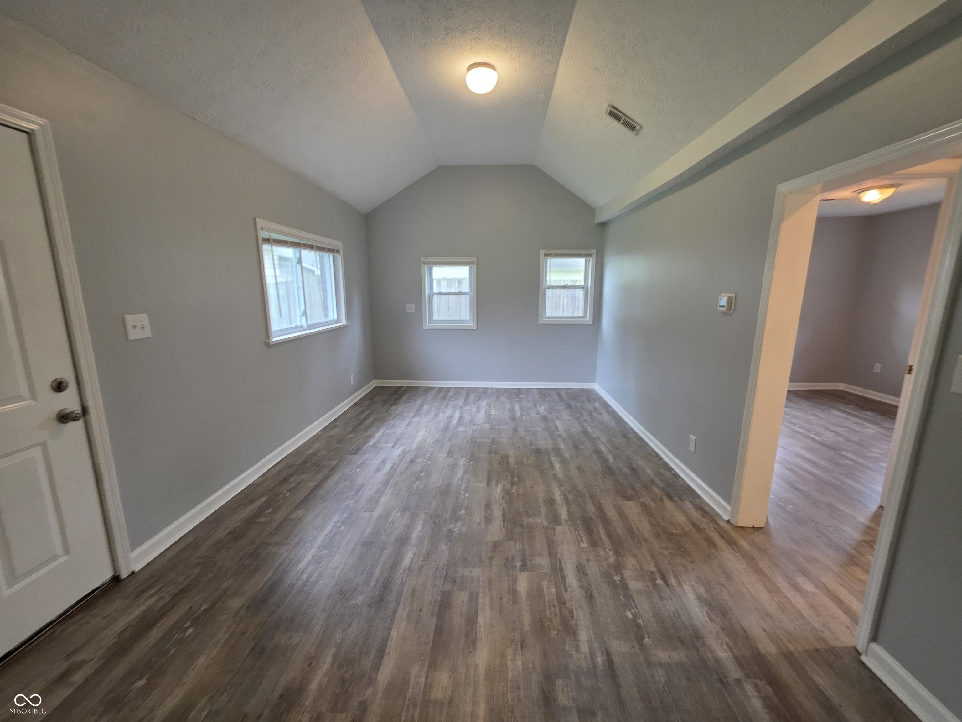 410 N 20th Avenue