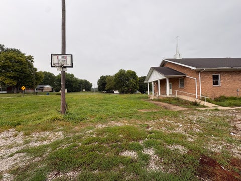 Photo of 7289 S County Road 445 W, Greencastle, IN 46135 (MLS # 22127046)