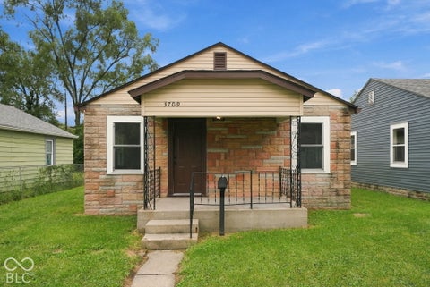 Photo of 3709 Fletcher Avenue, Indianapolis, IN 46203 (MLS # 22129224)