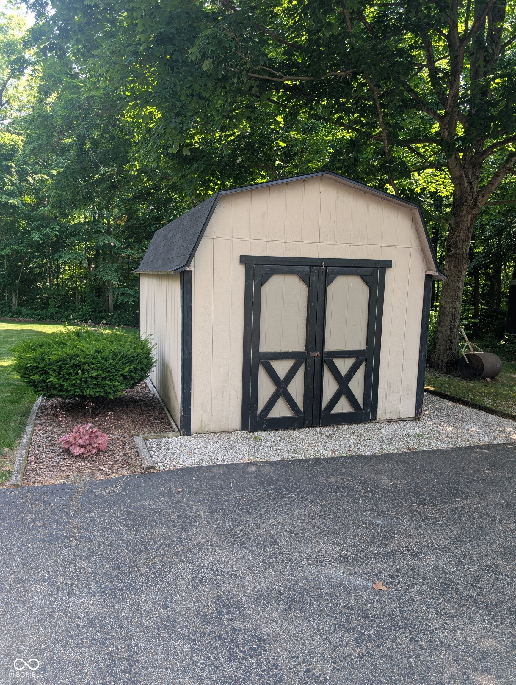 8017 Dogwood Court