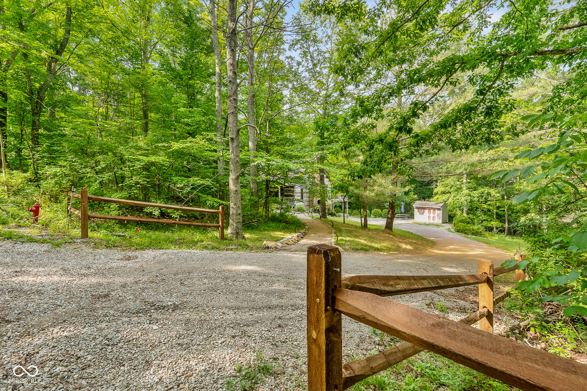 3600 Greenbriar Lane