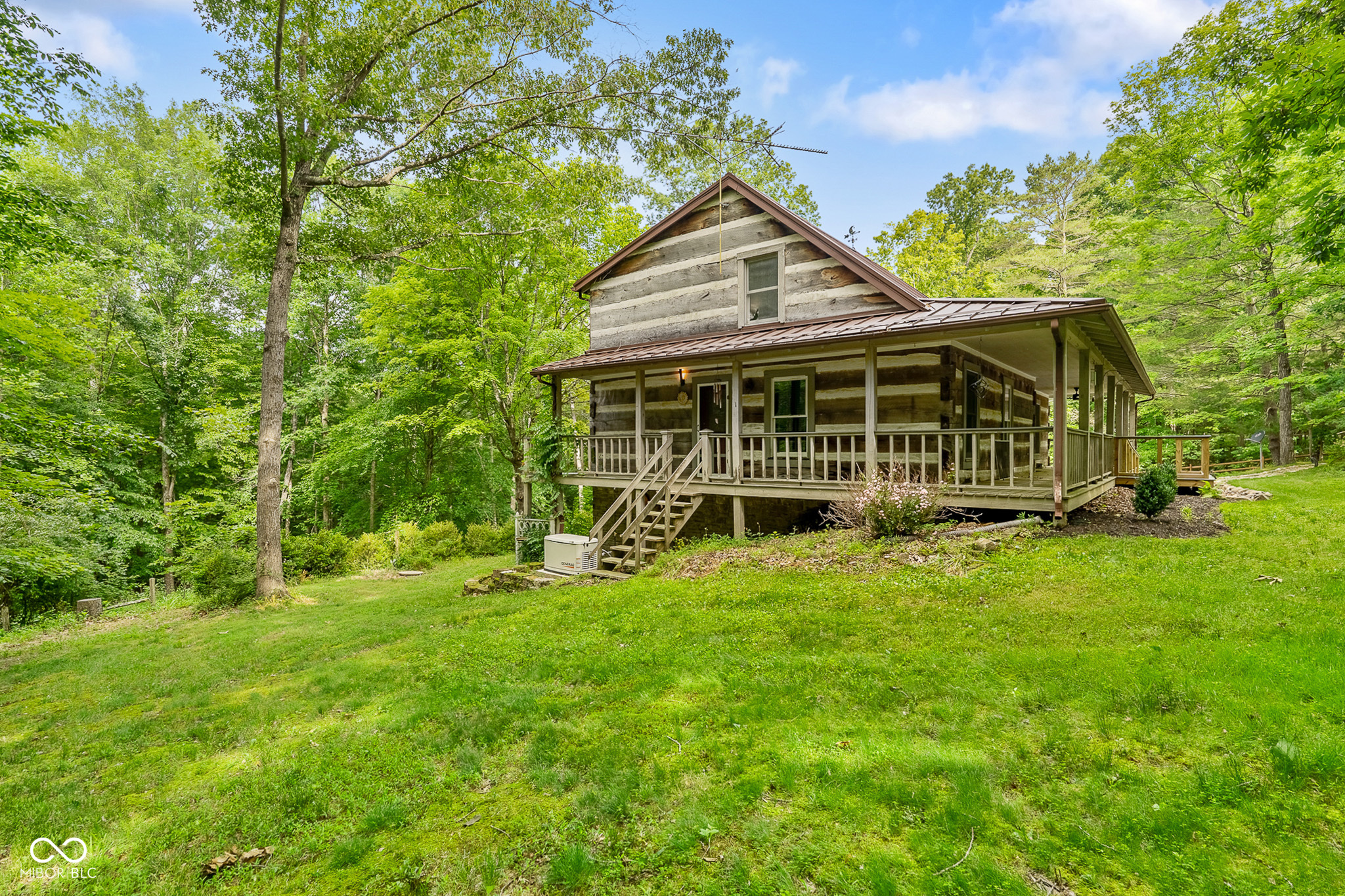 3600 Greenbriar Lane
