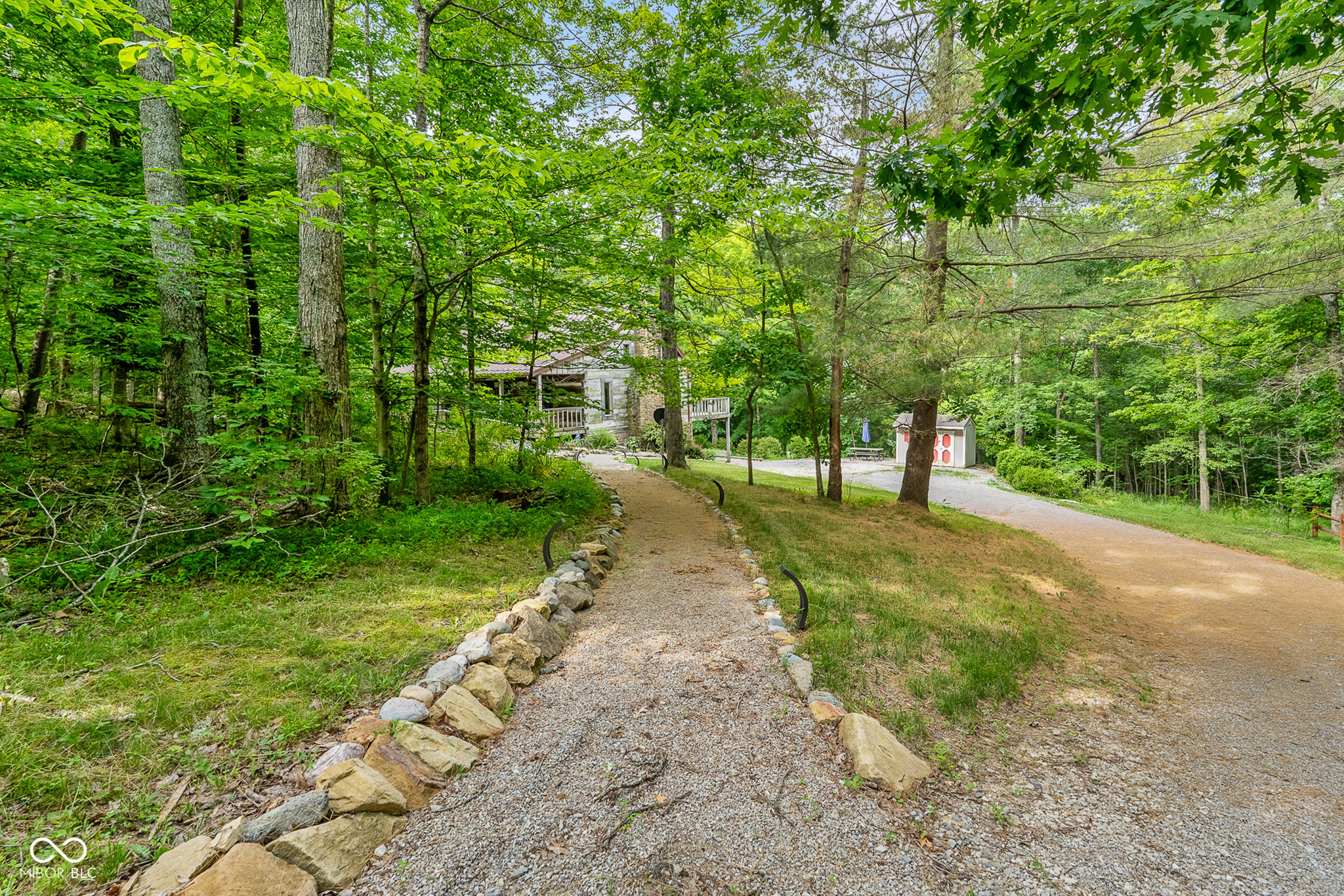 3600 Greenbriar Lane