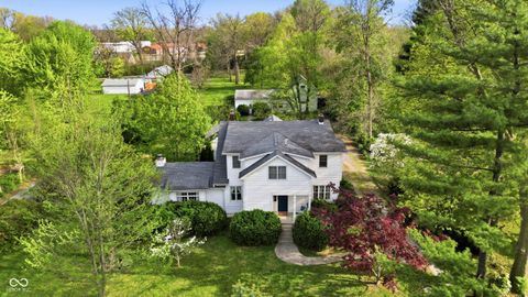 Photo of 4850 W Mooresville Road, Indianapolis, IN 46221 (MLS # 22095909)