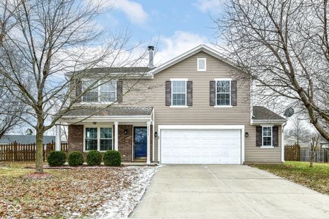 Photo of 4615 Elicia Court, Westfield, IN 46062 (MLS # 22078151)