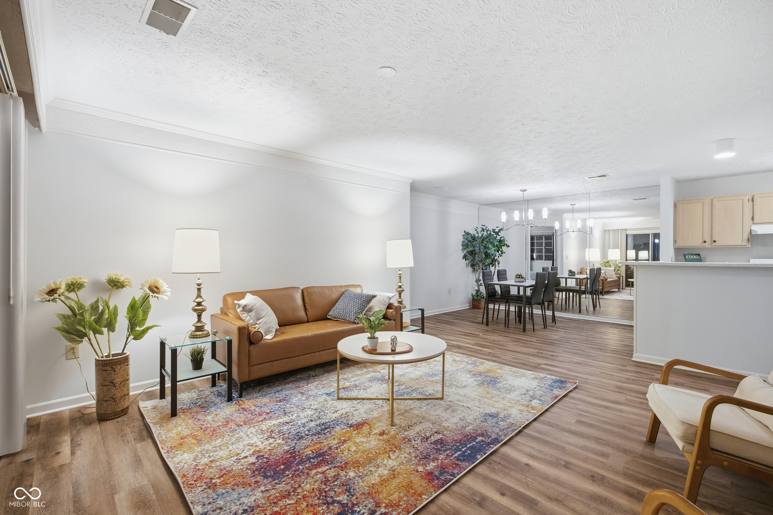 8112 Glenwillow Lane 104