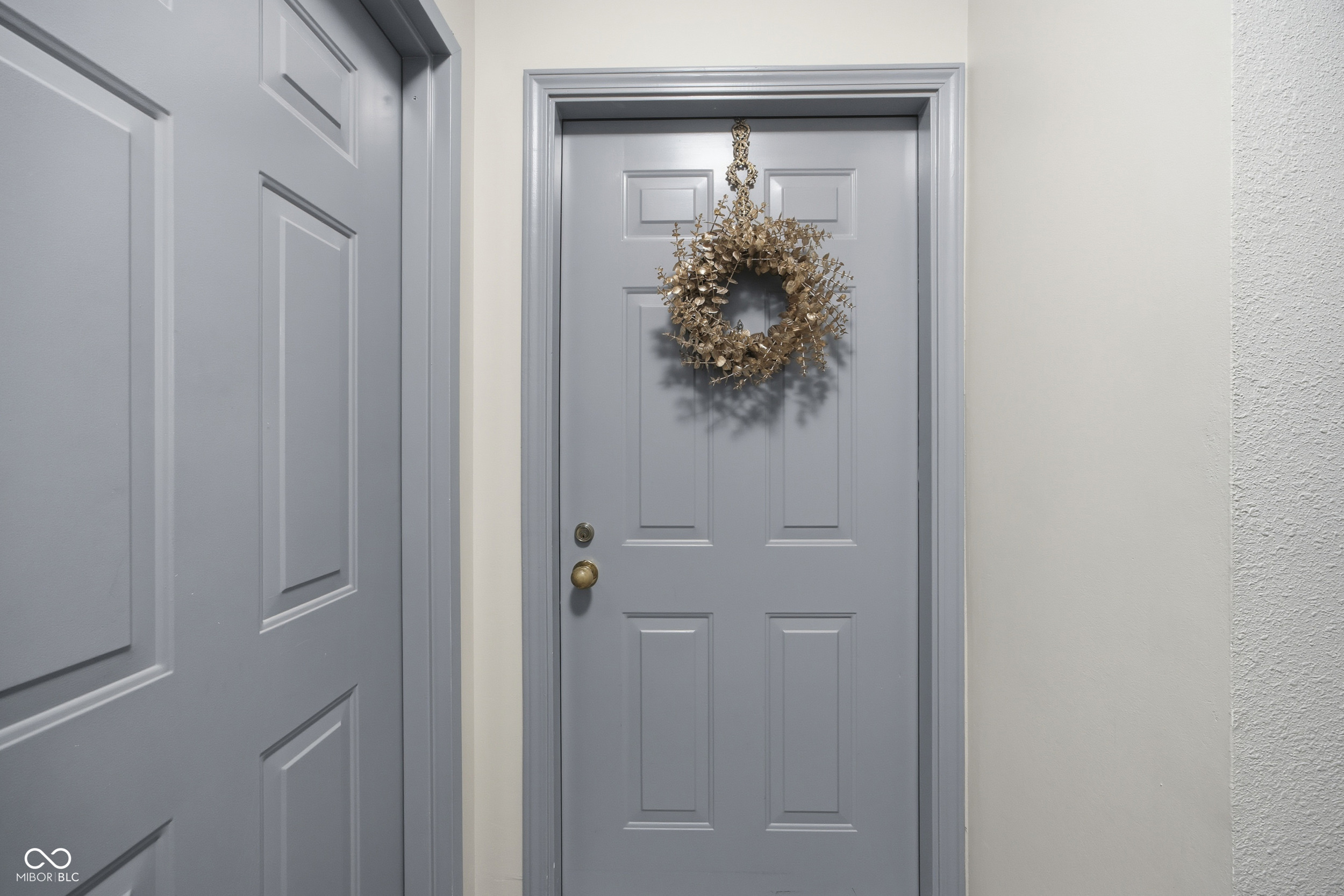 8112 Glenwillow Lane 104