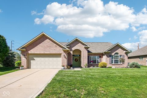 Photo of 14 David Lane, Indianapolis, IN 46227 (MLS # 22093755)