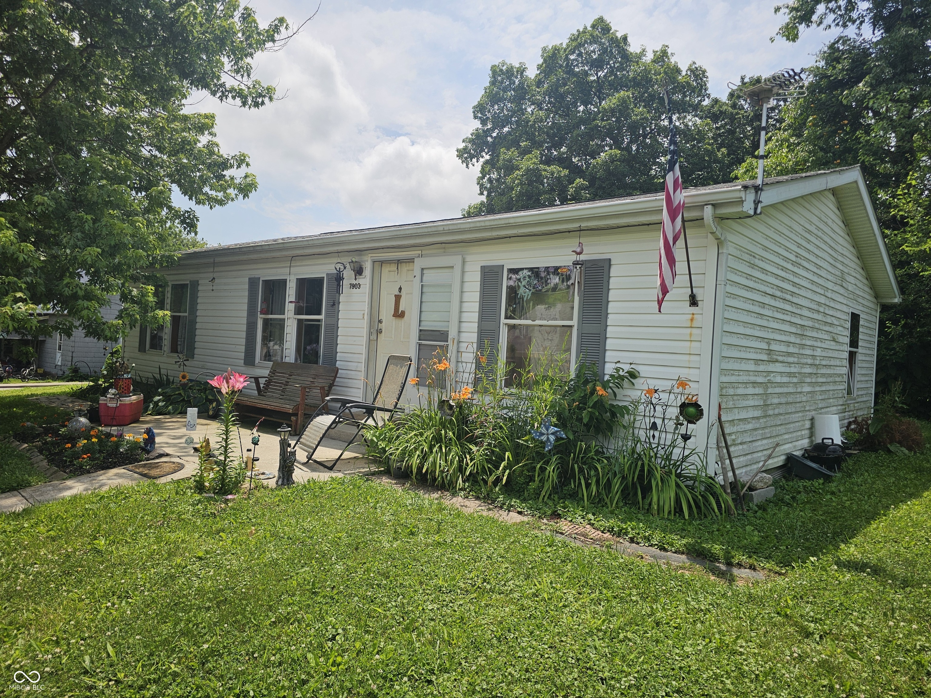 7903 Church