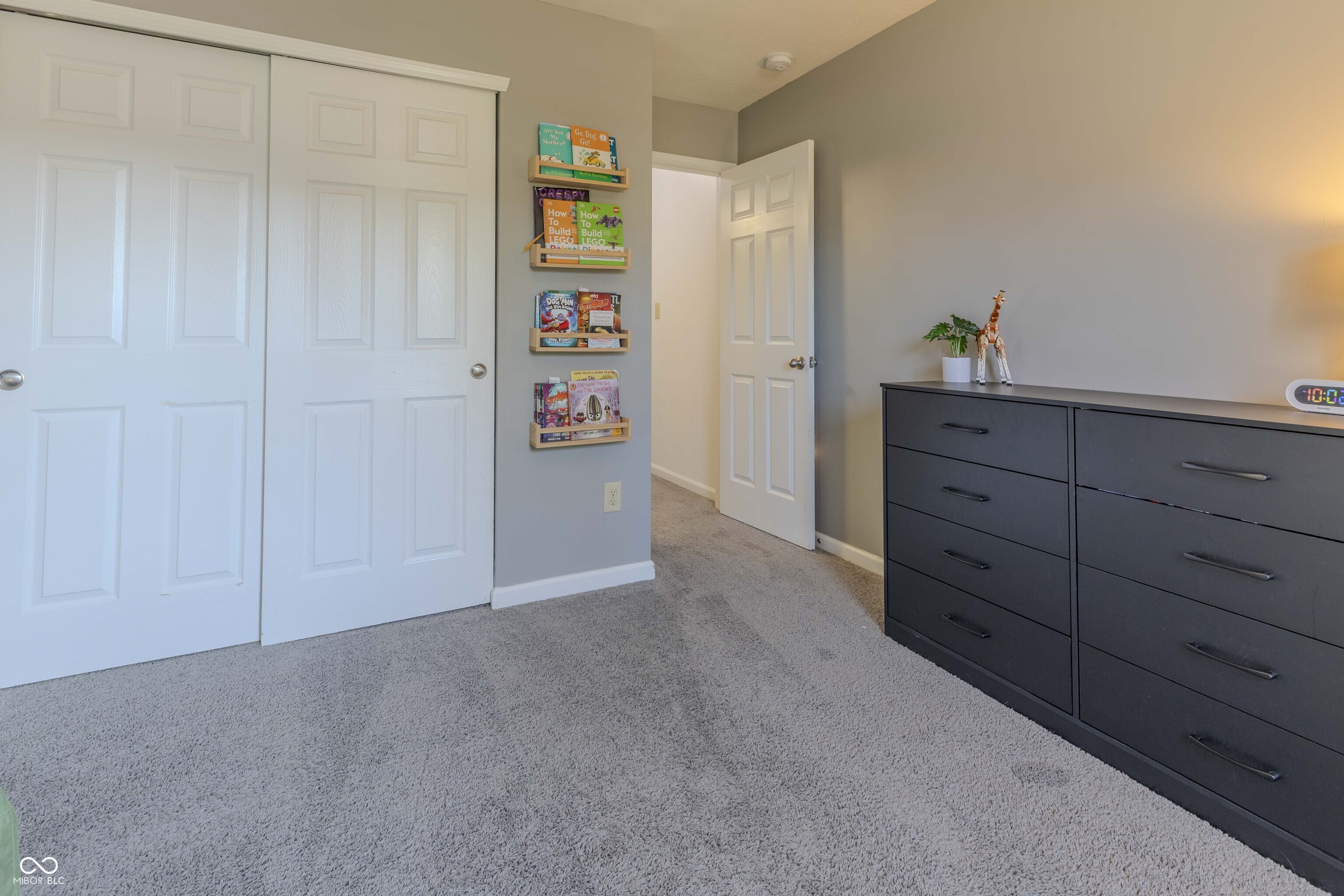 1355 W Limestone Way