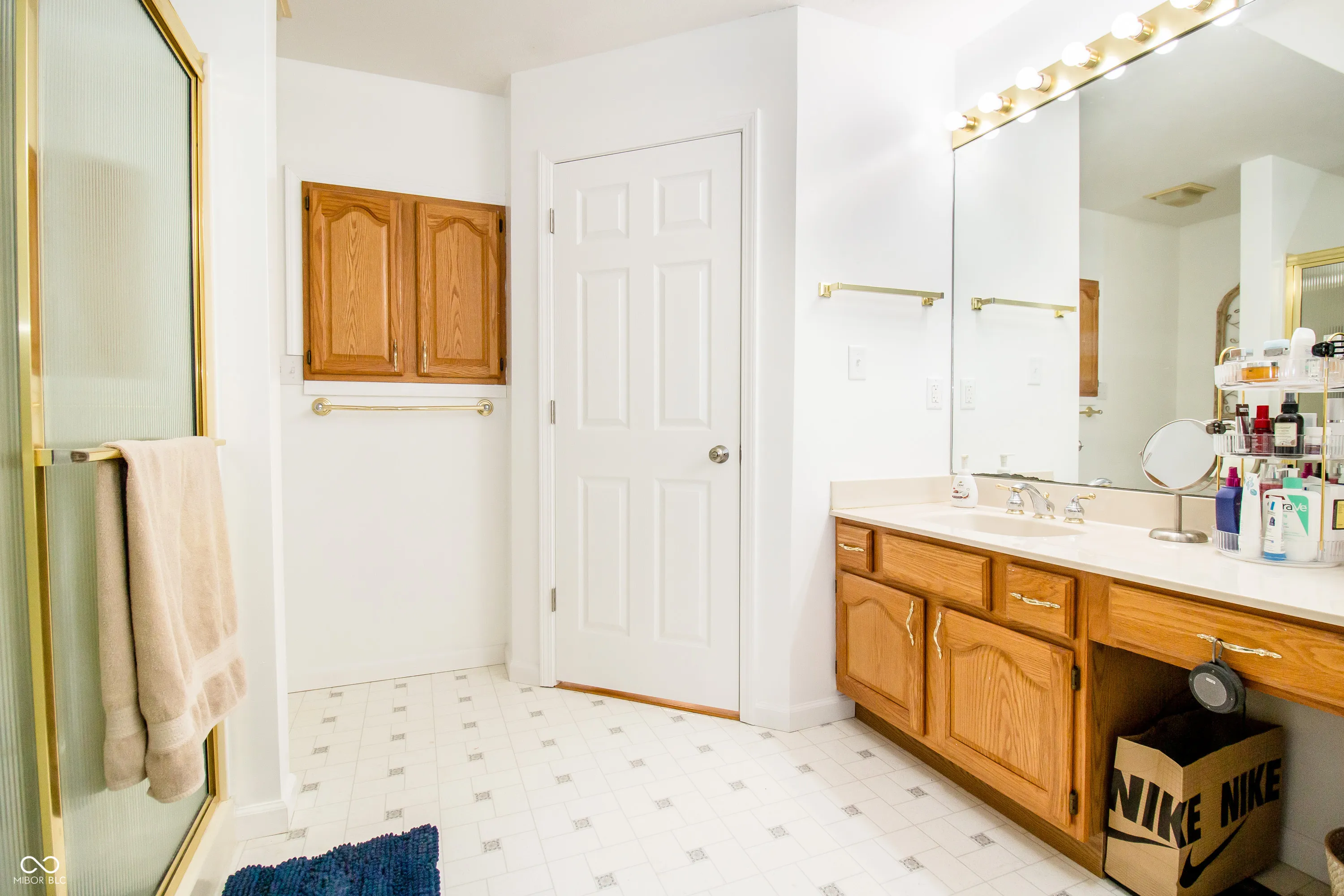 Columbus, Indiana 47203, United States, 3 Bedrooms Bedrooms, ,2 BathroomsBathrooms,Residential,Active,12598