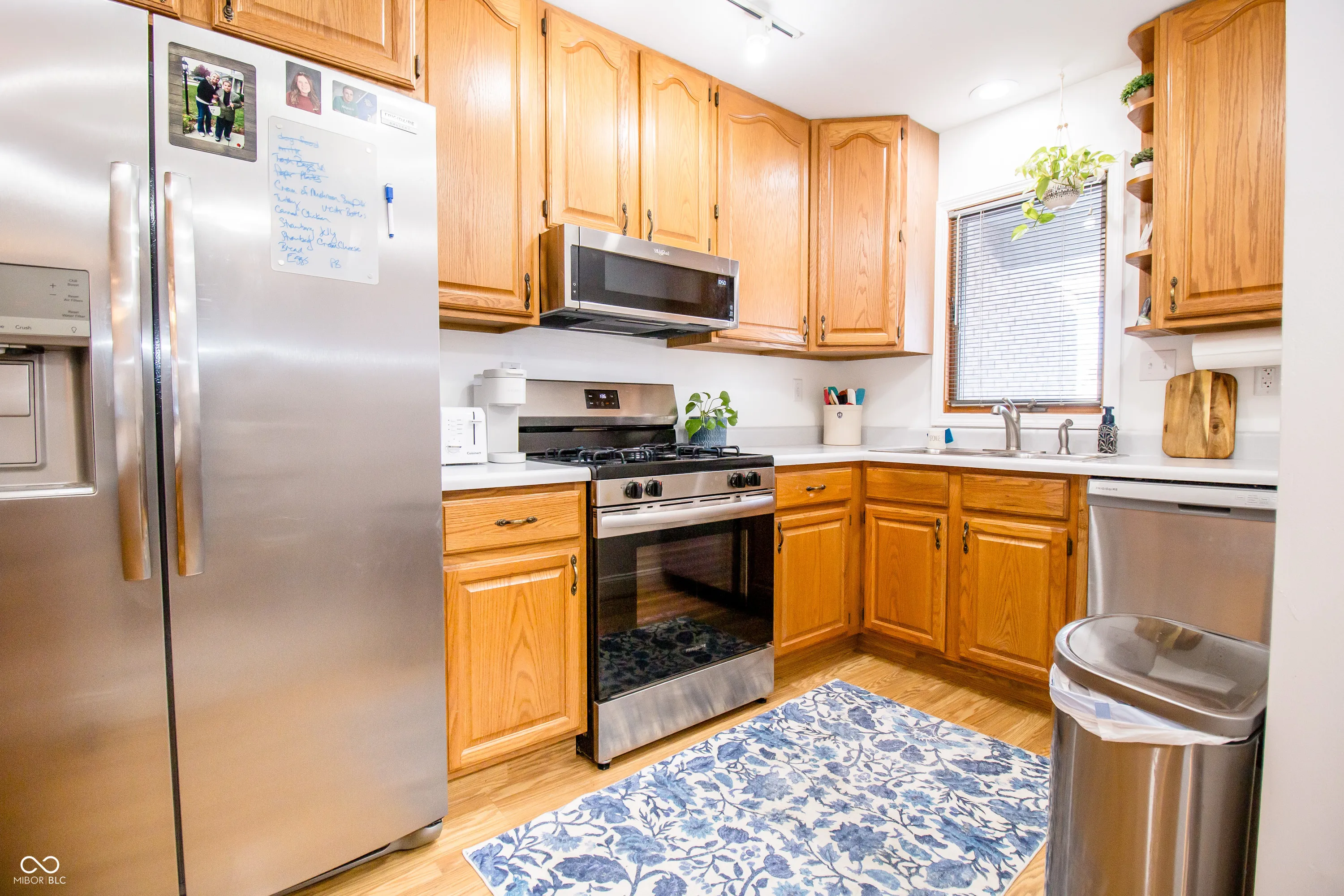 Columbus, Indiana 47203, United States, 3 Bedrooms Bedrooms, ,2 BathroomsBathrooms,Residential,Active,12598