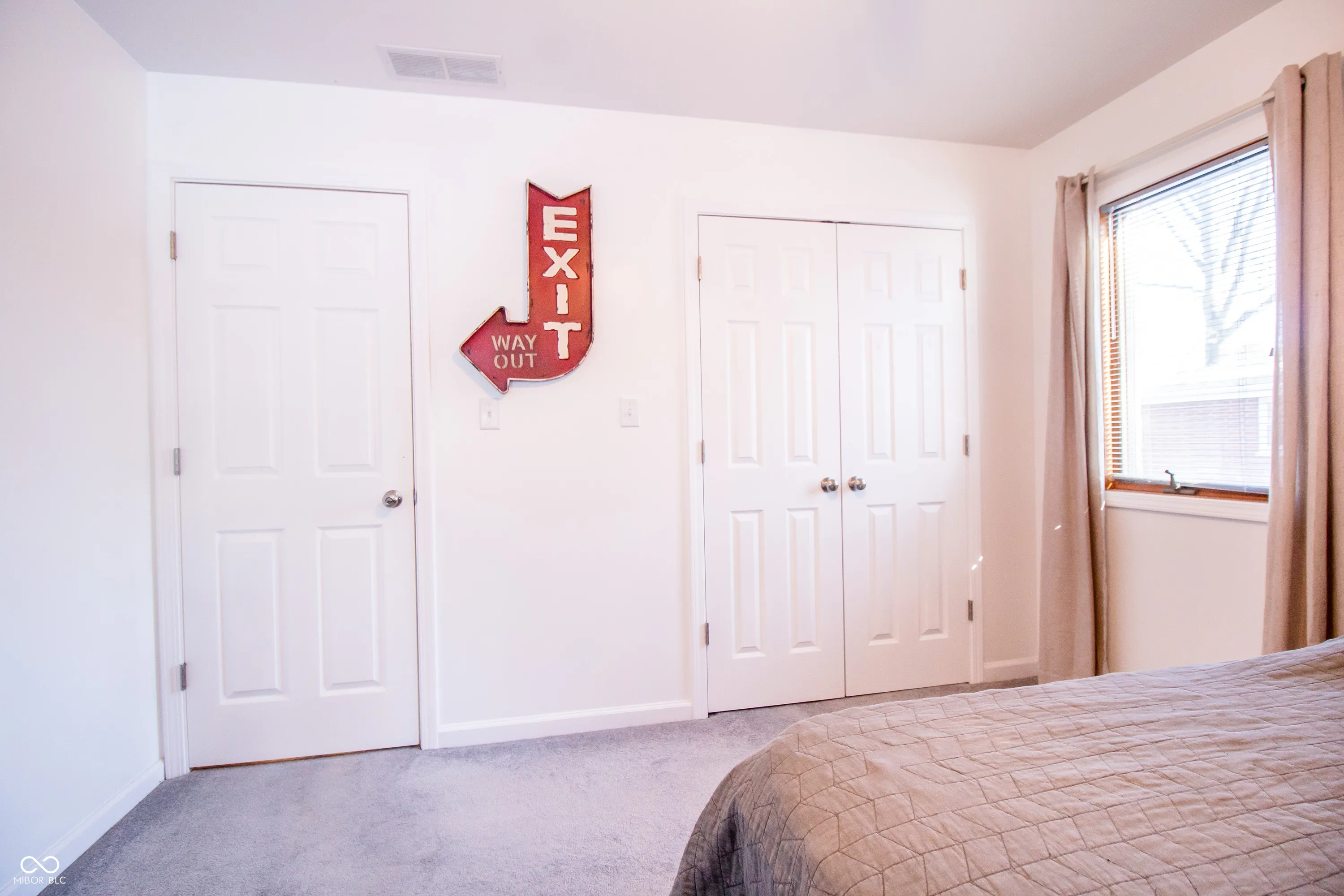 Columbus, Indiana 47203, United States, 3 Bedrooms Bedrooms, ,2 BathroomsBathrooms,Residential,Active,12598