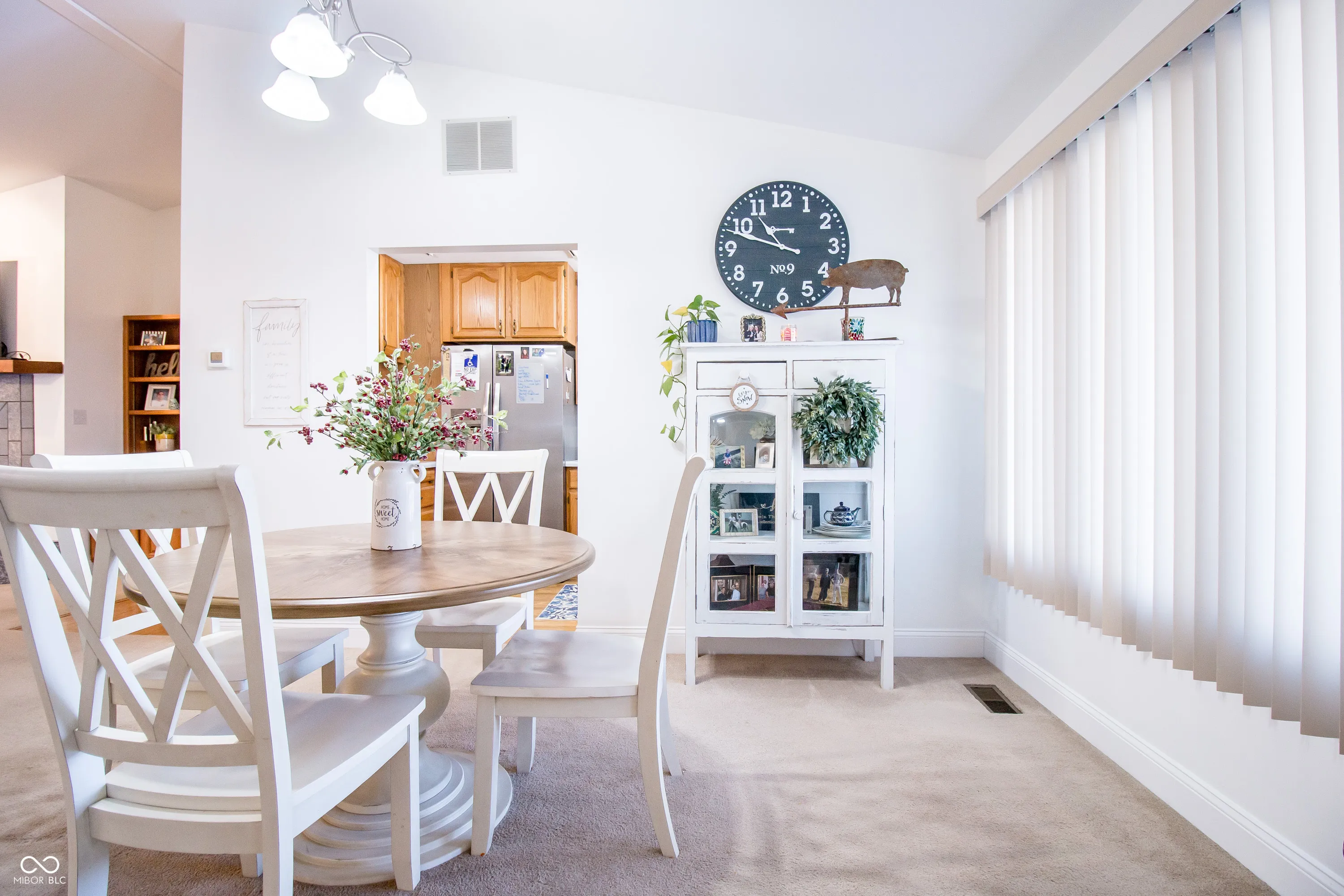 Columbus, Indiana 47203, United States, 3 Bedrooms Bedrooms, ,2 BathroomsBathrooms,Residential,Active,12598