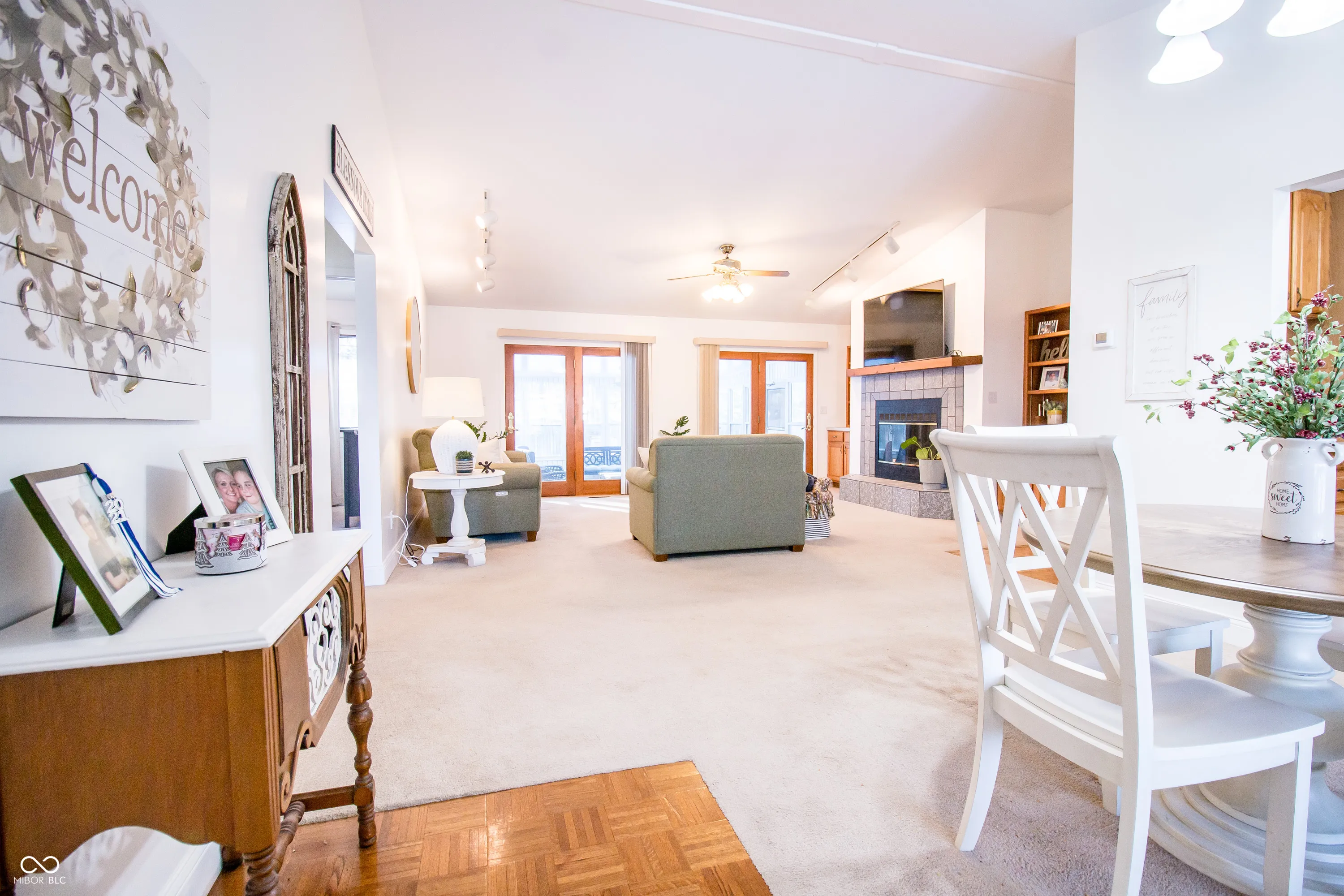 Columbus, Indiana 47203, United States, 3 Bedrooms Bedrooms, ,2 BathroomsBathrooms,Residential,Active,12598