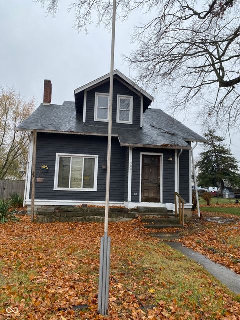 207 E Broadway Street Alexandria IN 46001