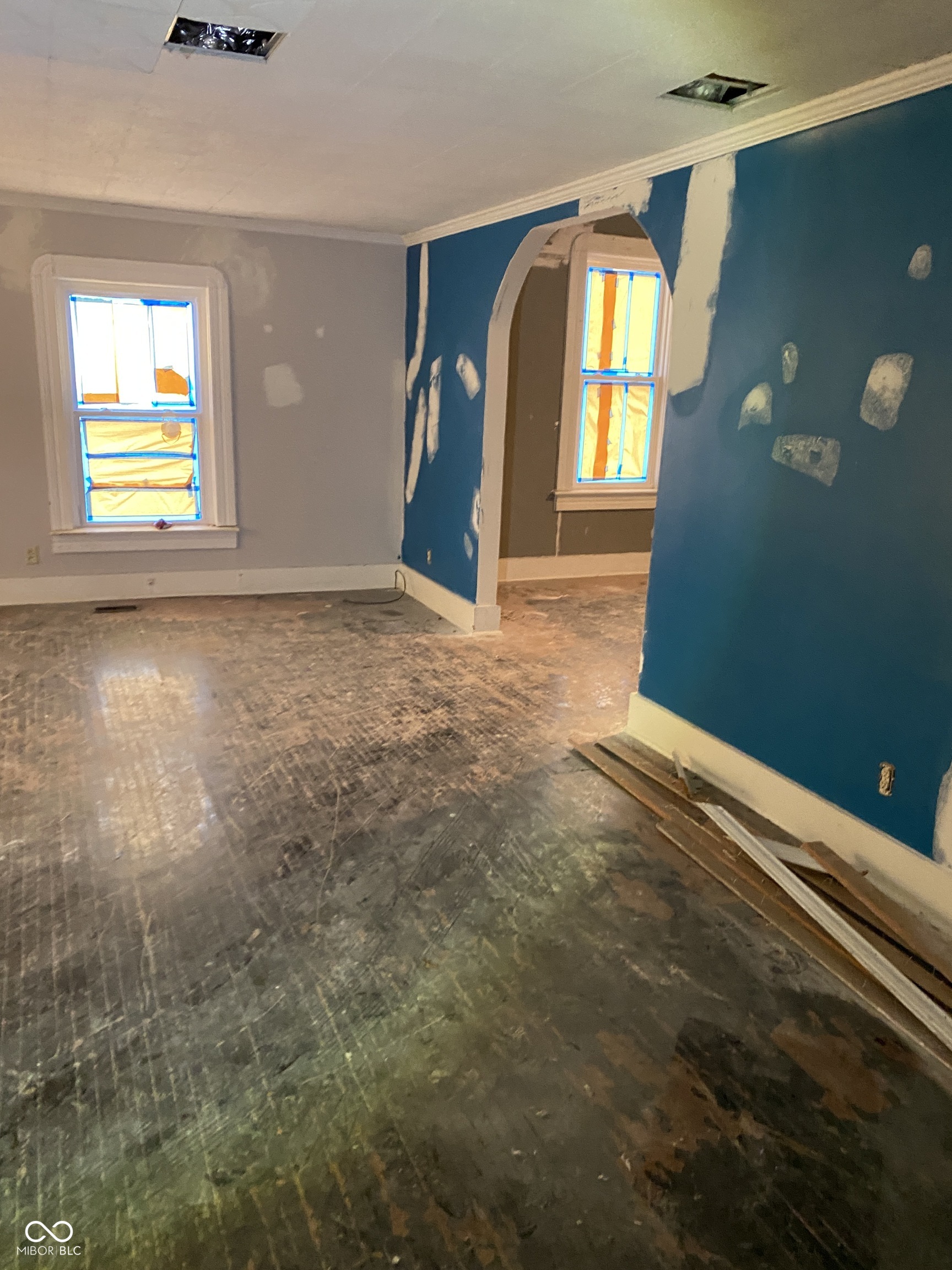 207 E Broadway Street