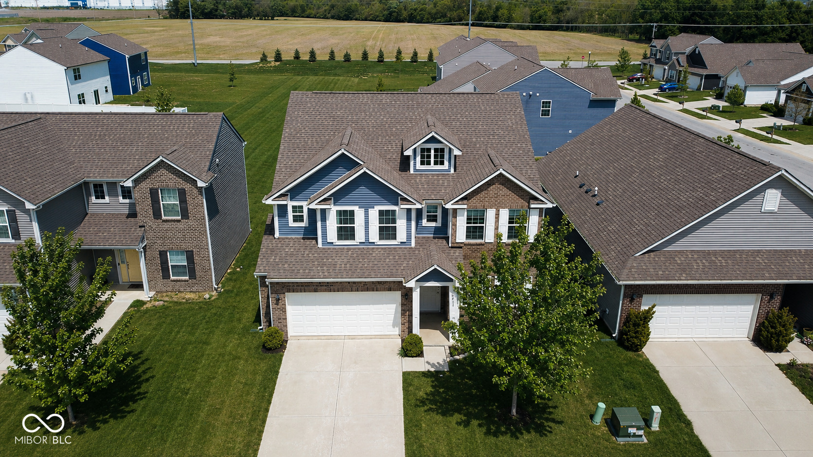 5872 Wintersweet Lane