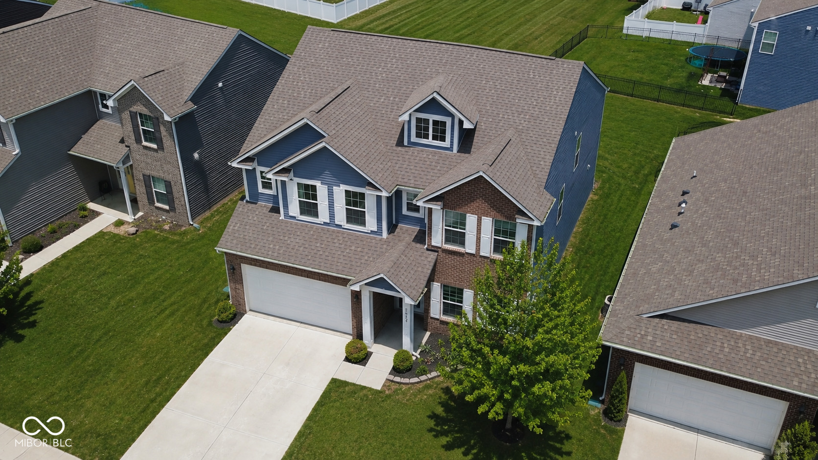 5872 Wintersweet Lane