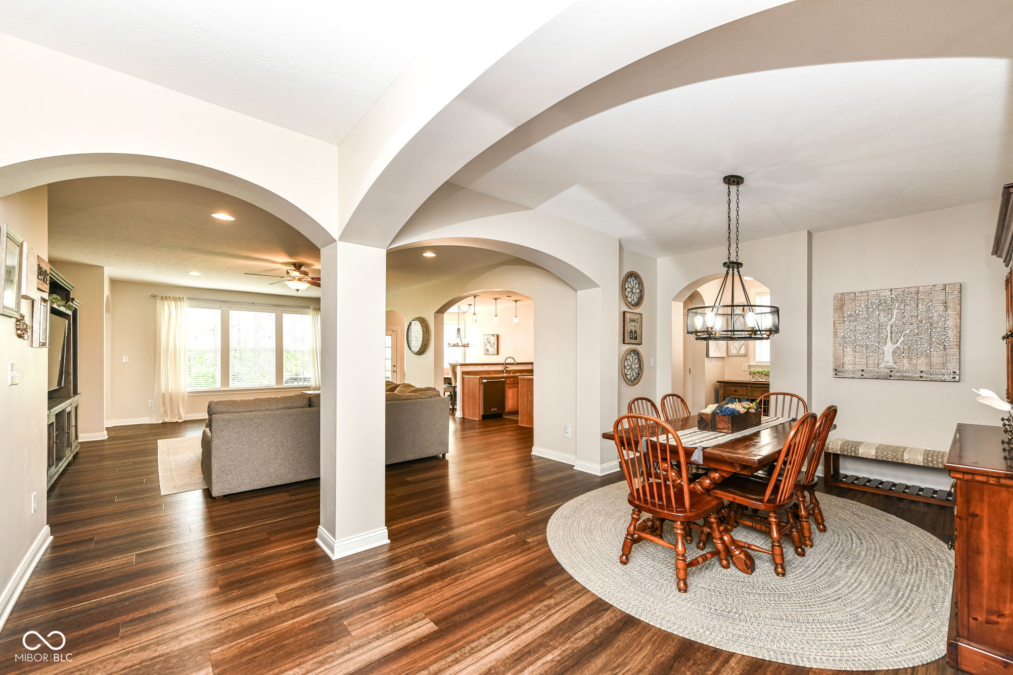 6625 W Winding Bend