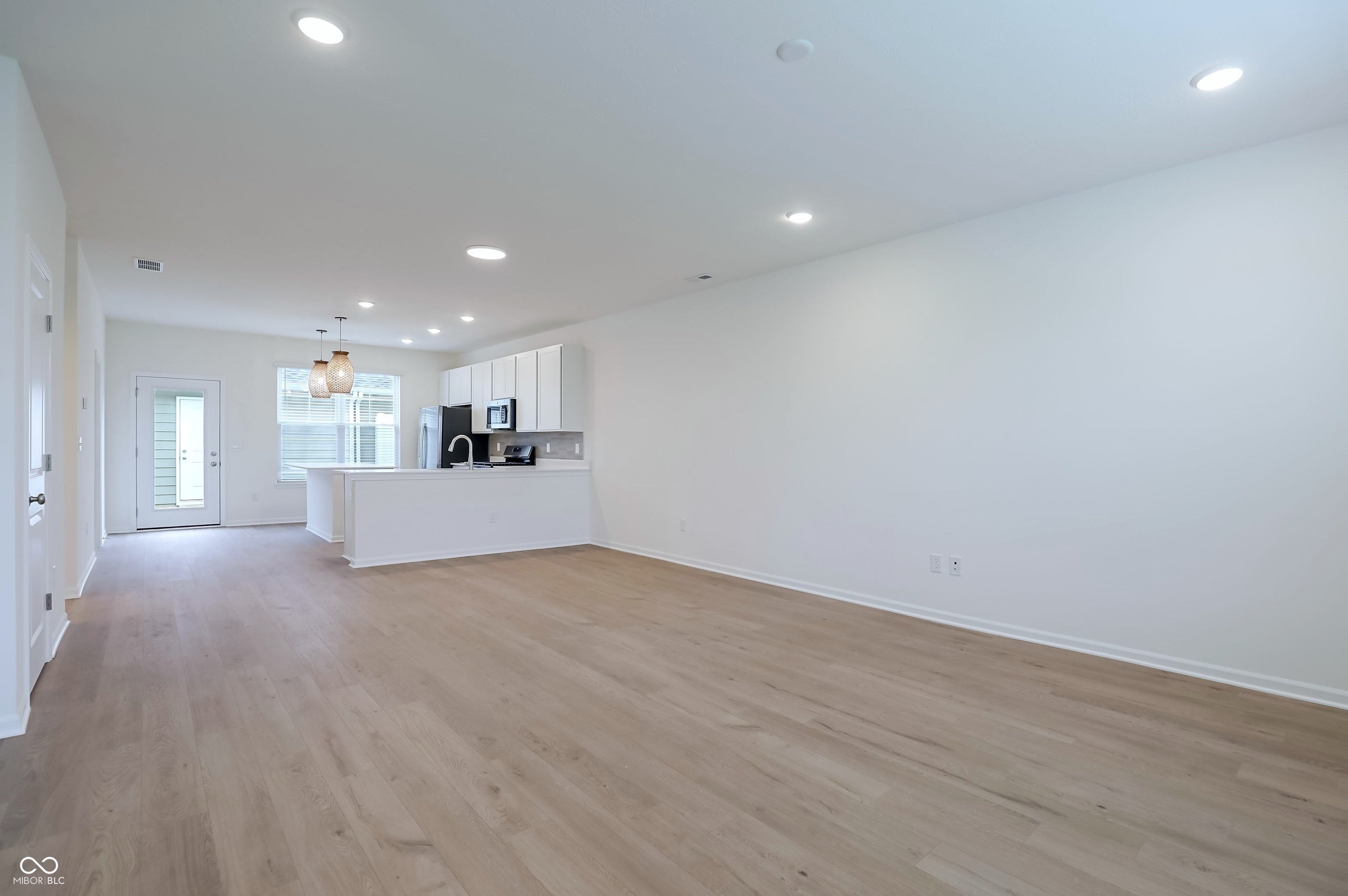 2706 Smith Road