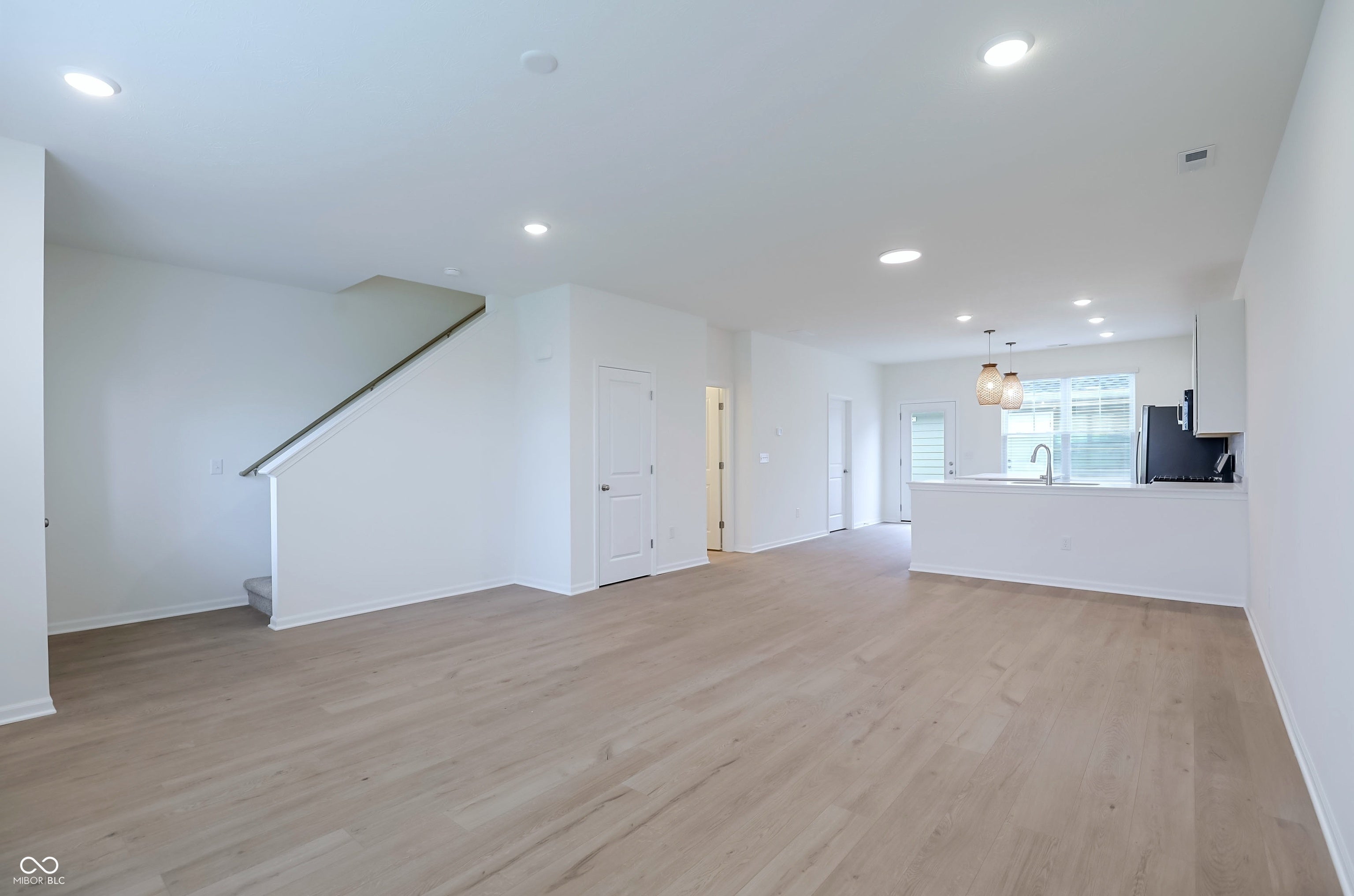 2706 Smith Road