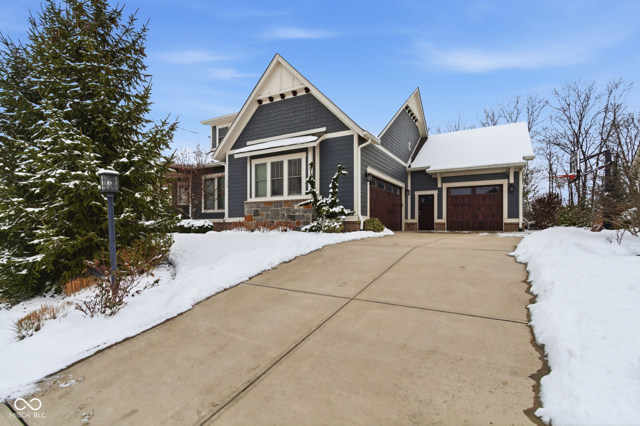 365 Chatham Hills Boulevard