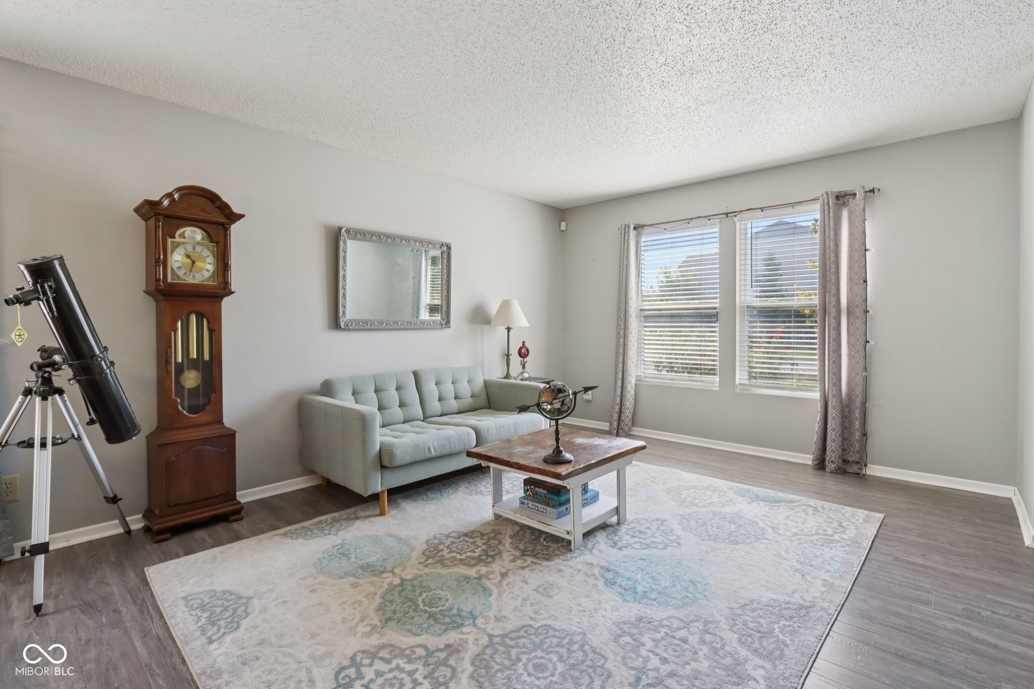 9648 W Lantern Lane