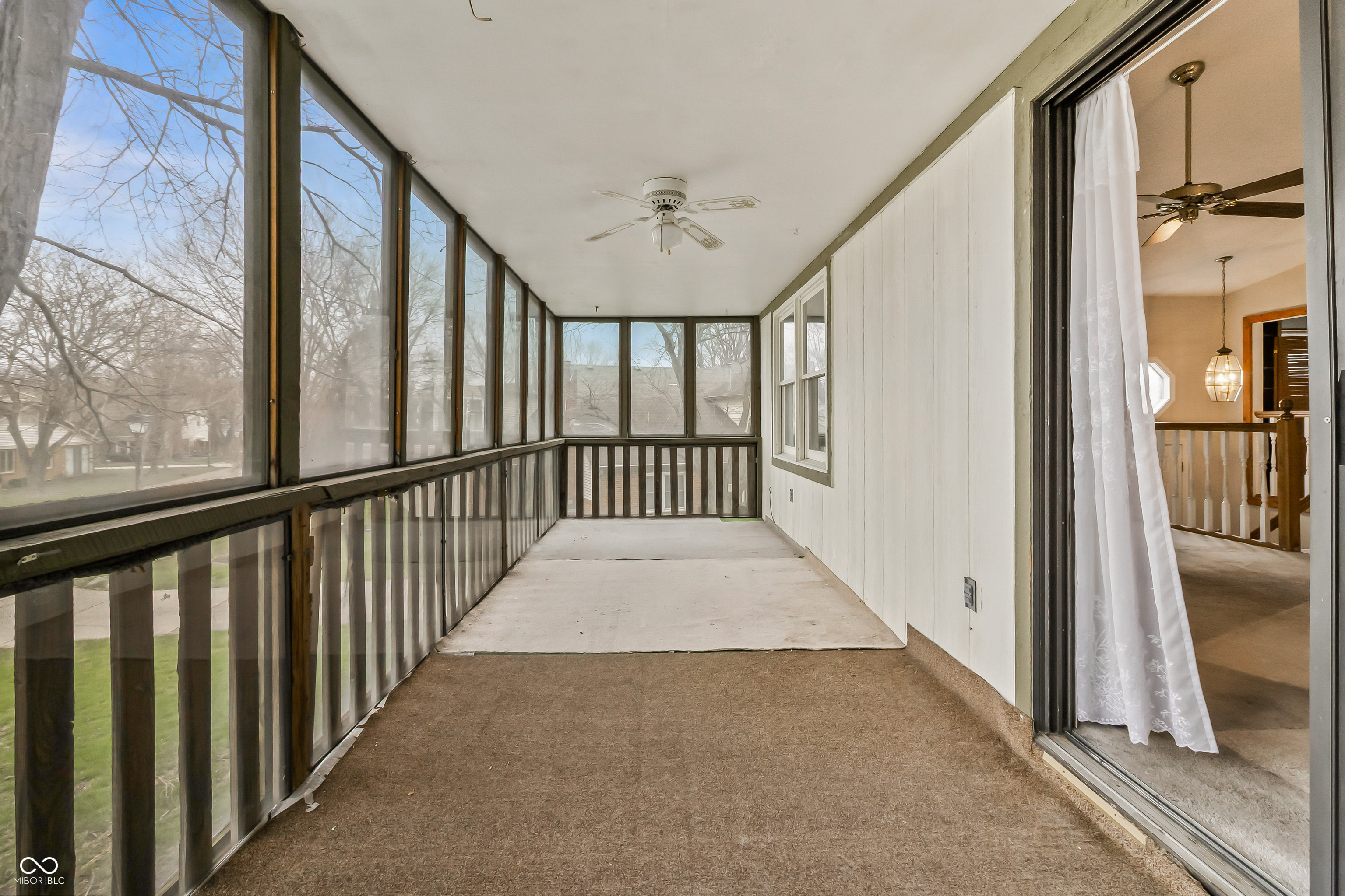 7471 Prairie Lake Drive