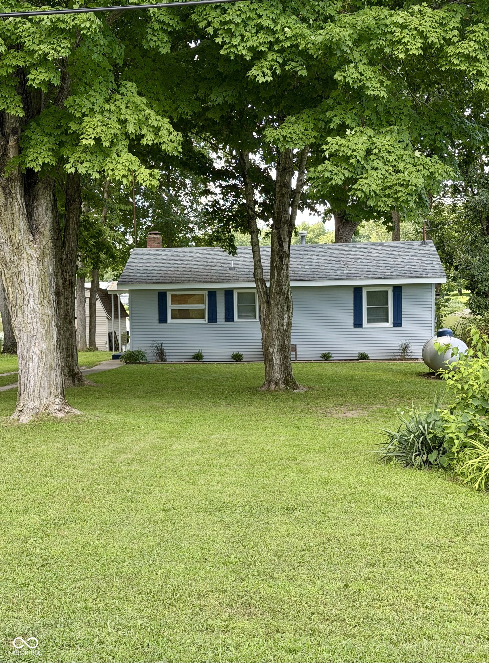 3594 Roland Drive