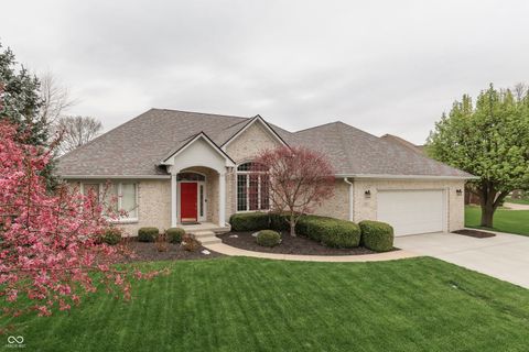 Photo of 3978 Brockton Manor South Drive, Greenwood, IN 46143 (MLS # 22093028)