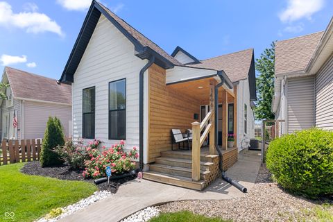 Photo of 1406 Olive Street, Indianapolis, IN 46203 (MLS # 22102426)