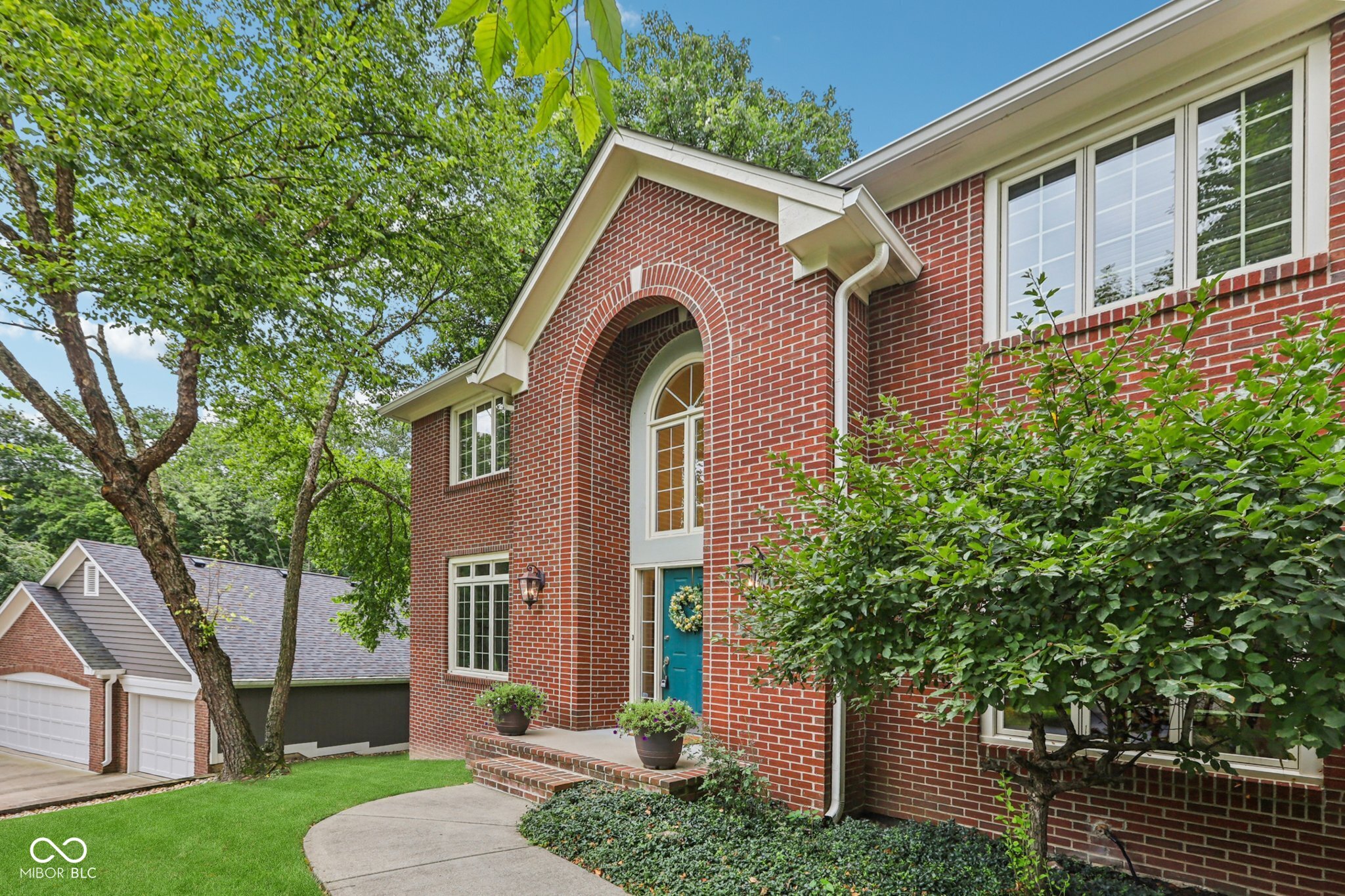 9838 Gulfstream Court