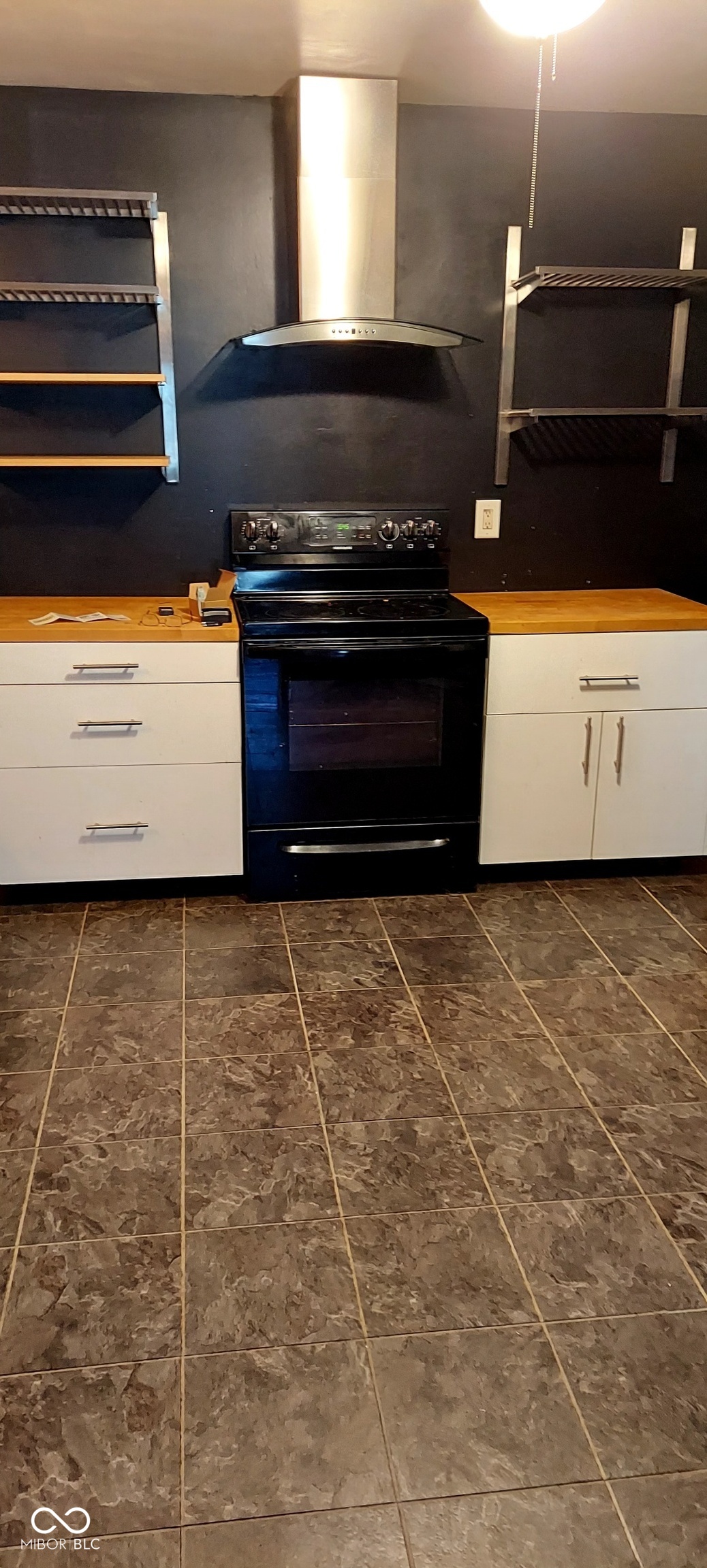 416 S Spencer Avenue