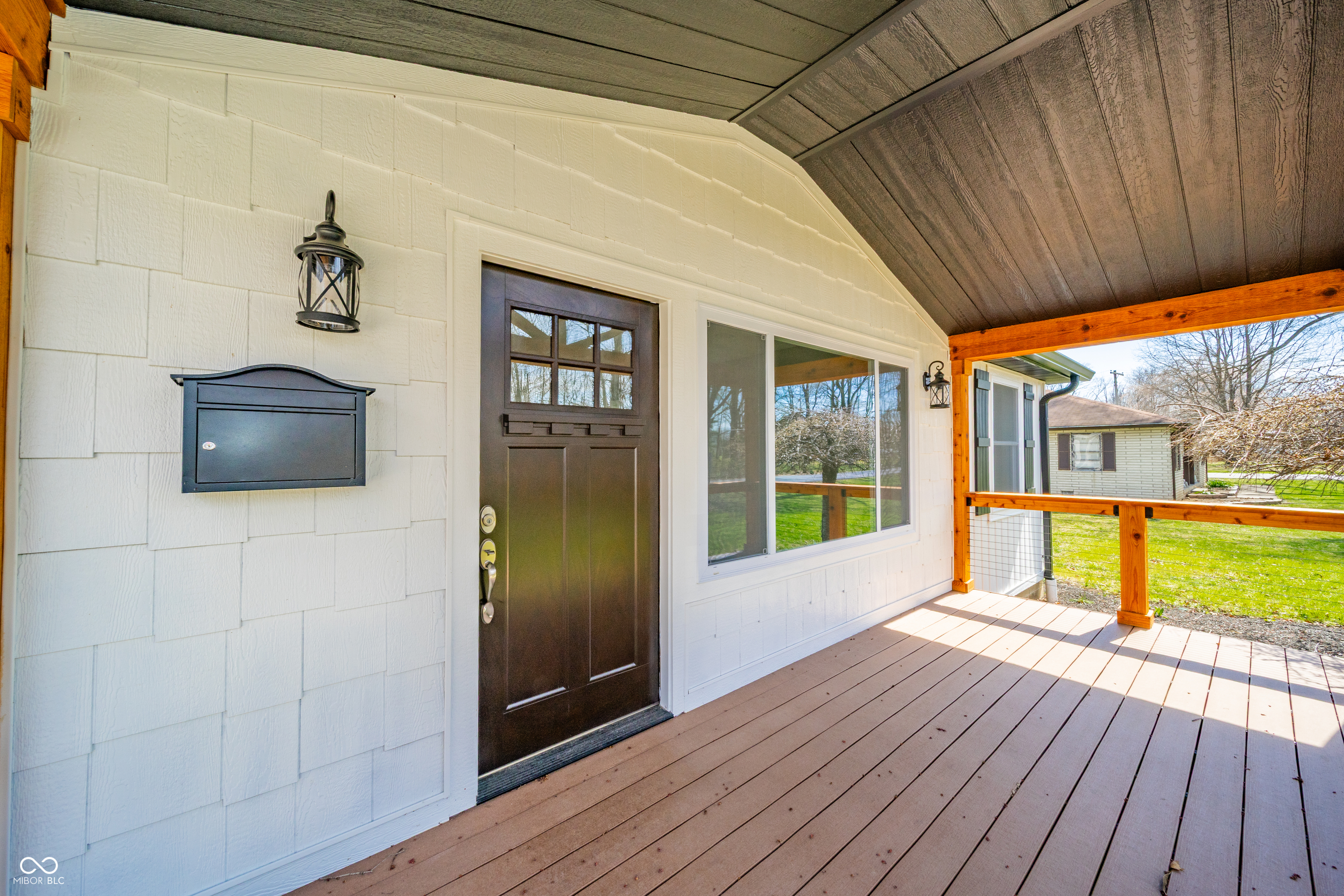 221 S Alfonte Street