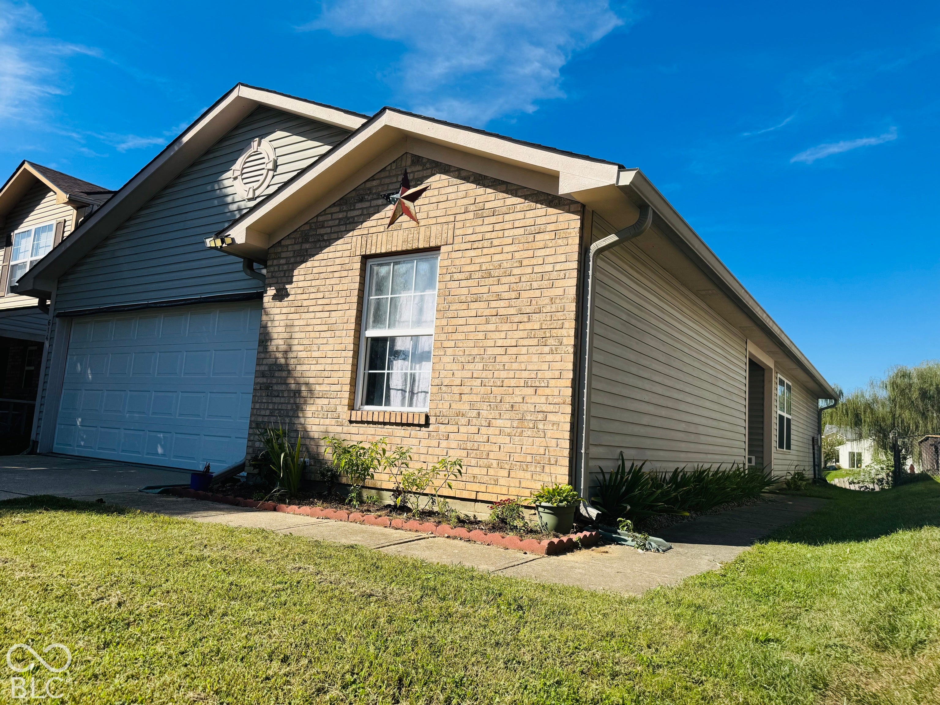614 Deer Trail