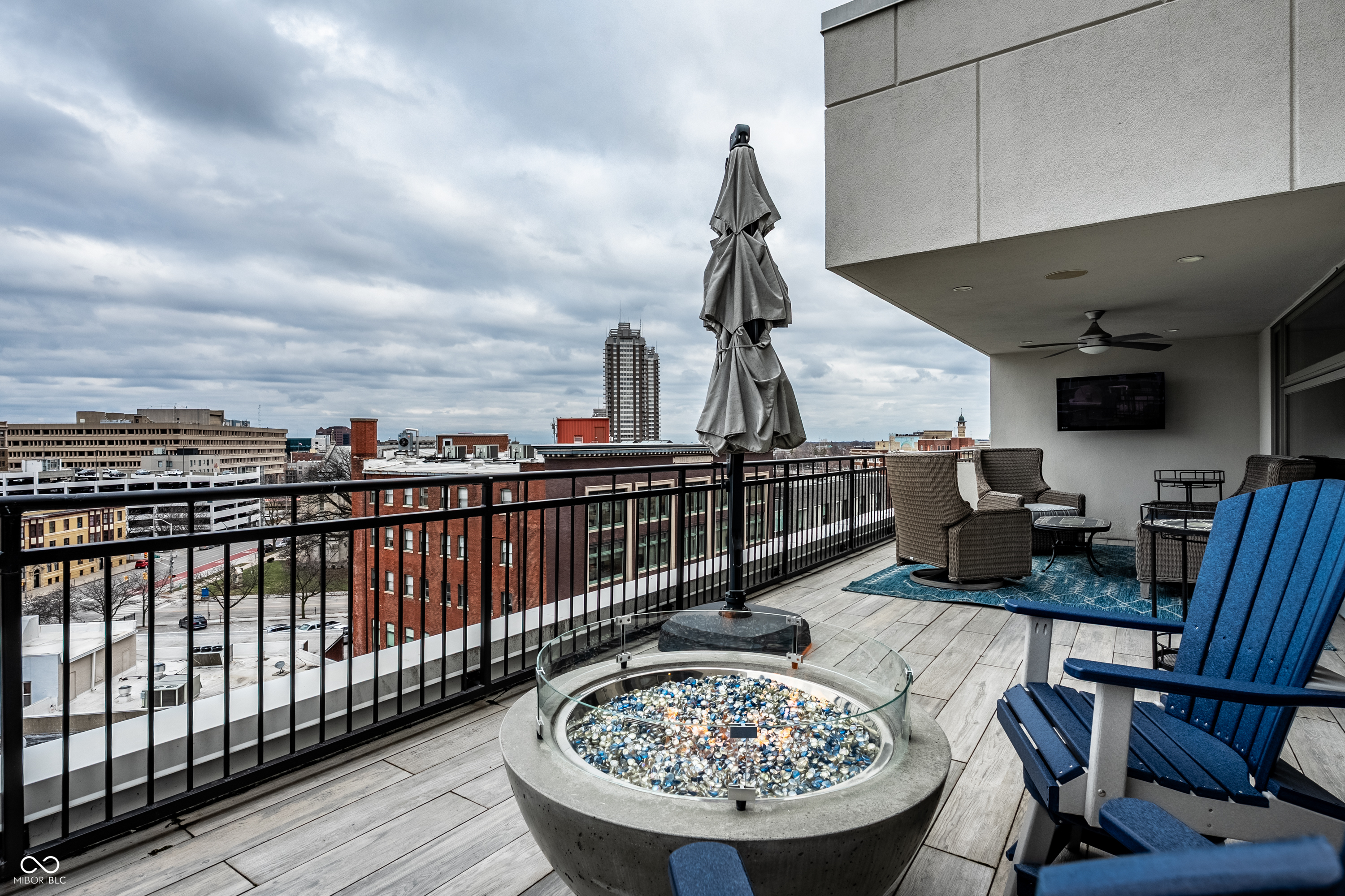 333 Massachusetts Avenue 702