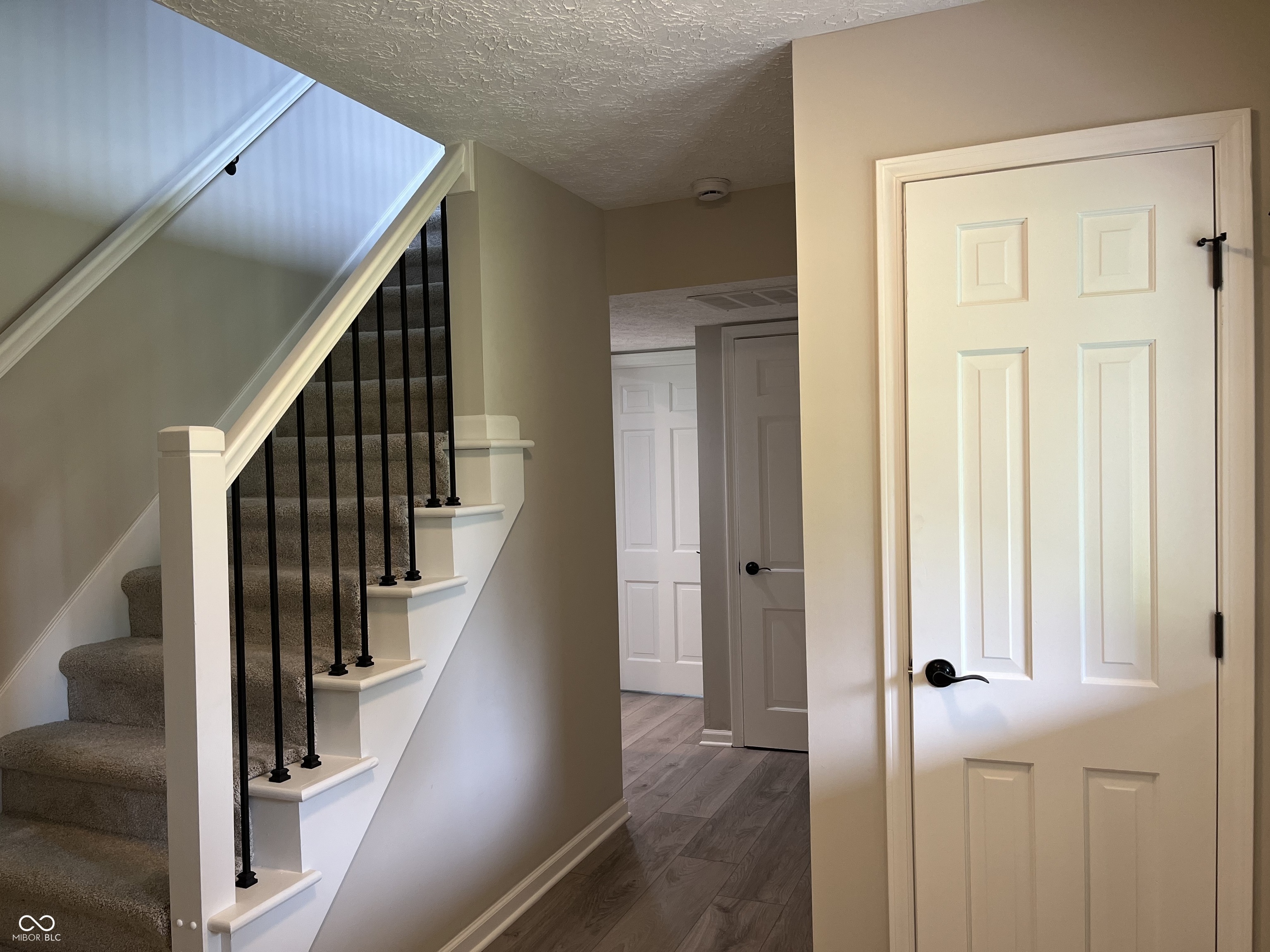 7 Holmes Court