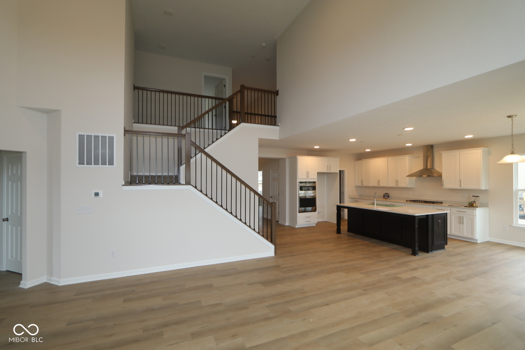 1144 Ridgevine Road