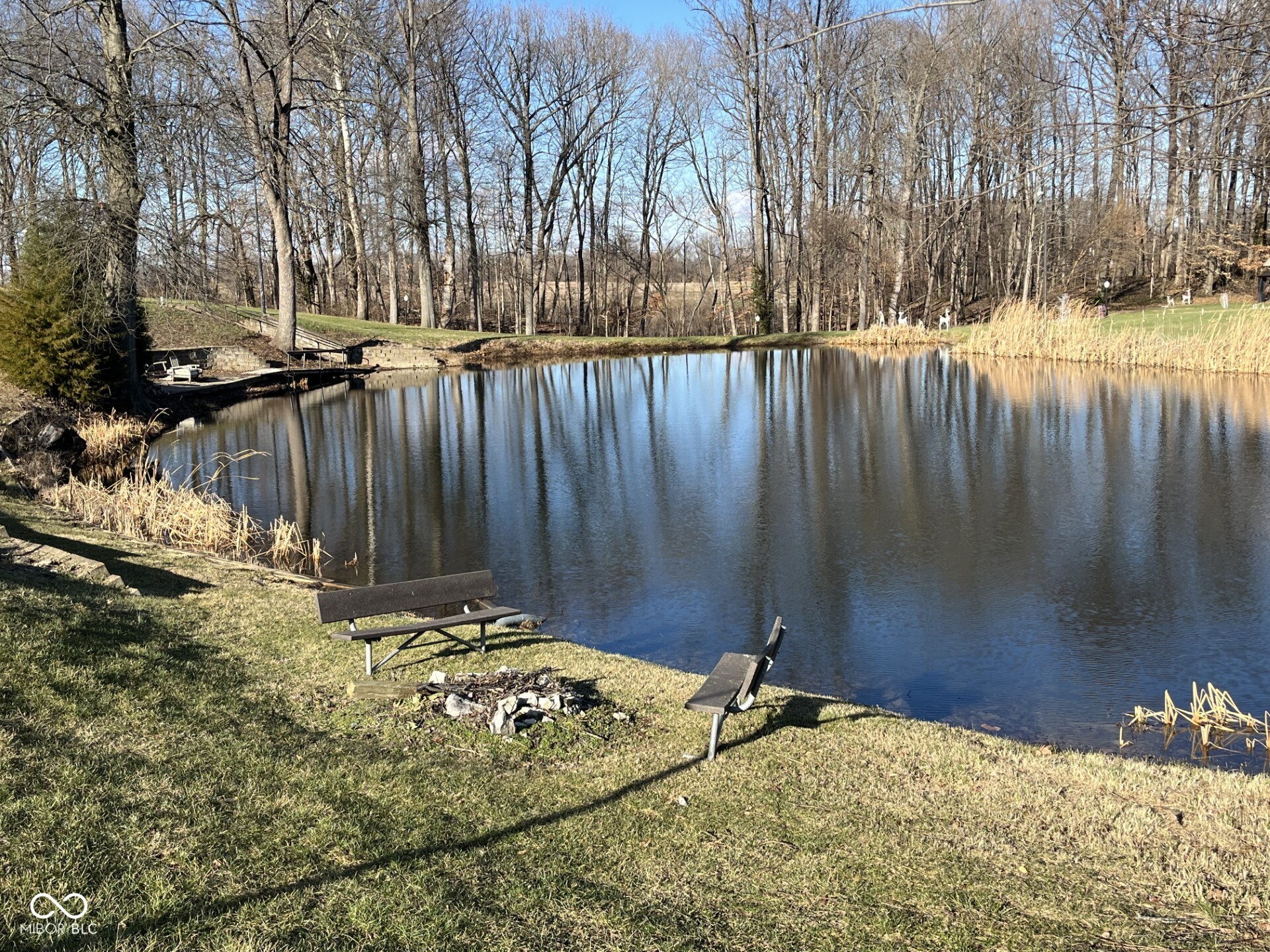 Seymour, Indiana 47274, United States, 5 Bedrooms Bedrooms, ,5 BathroomsBathrooms,Residential,Pending,22376