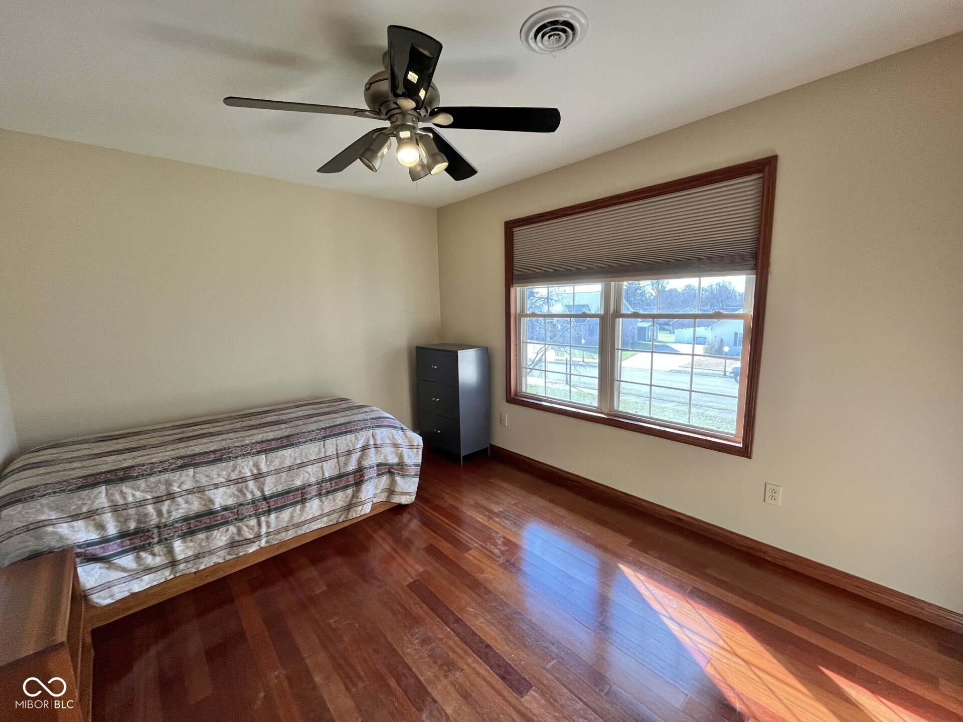 Seymour, Indiana 47274, United States, 5 Bedrooms Bedrooms, ,5 BathroomsBathrooms,Residential,Pending,22376