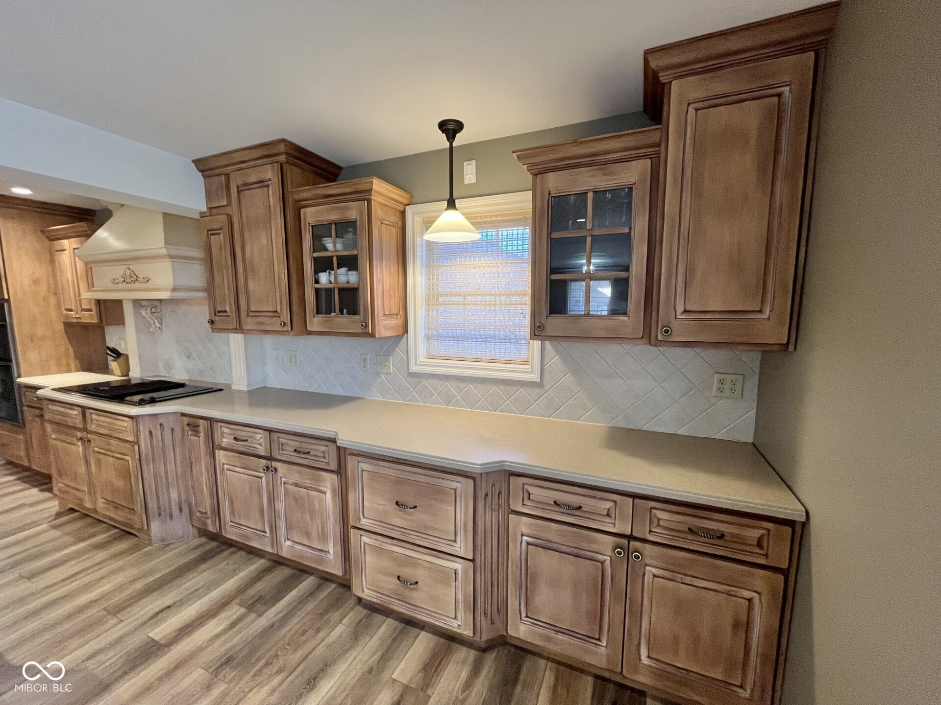 Seymour, Indiana 47274, United States, 5 Bedrooms Bedrooms, ,5 BathroomsBathrooms,Residential,Pending,22376