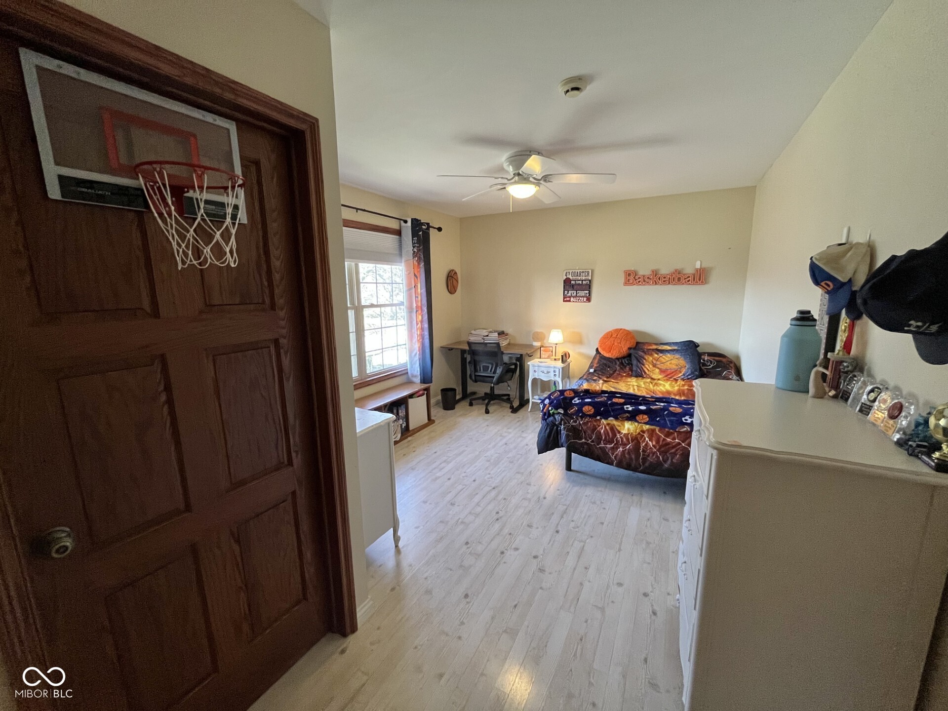 Seymour, Indiana 47274, United States, 5 Bedrooms Bedrooms, ,5 BathroomsBathrooms,Residential,Pending,22376