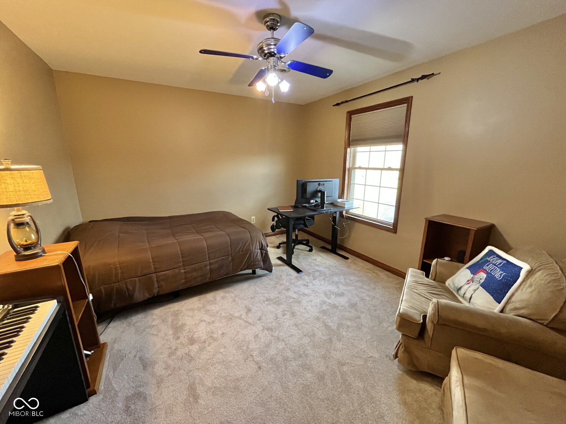 Seymour, Indiana 47274, United States, 5 Bedrooms Bedrooms, ,5 BathroomsBathrooms,Residential,Pending,22376