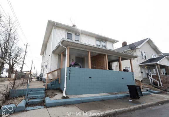 2211 E NEW YORK ST # A, INDIANAPOLIS, IN 46201 - Image 732130271f1b7e4f641cb8efc8abf7b4/1292387458