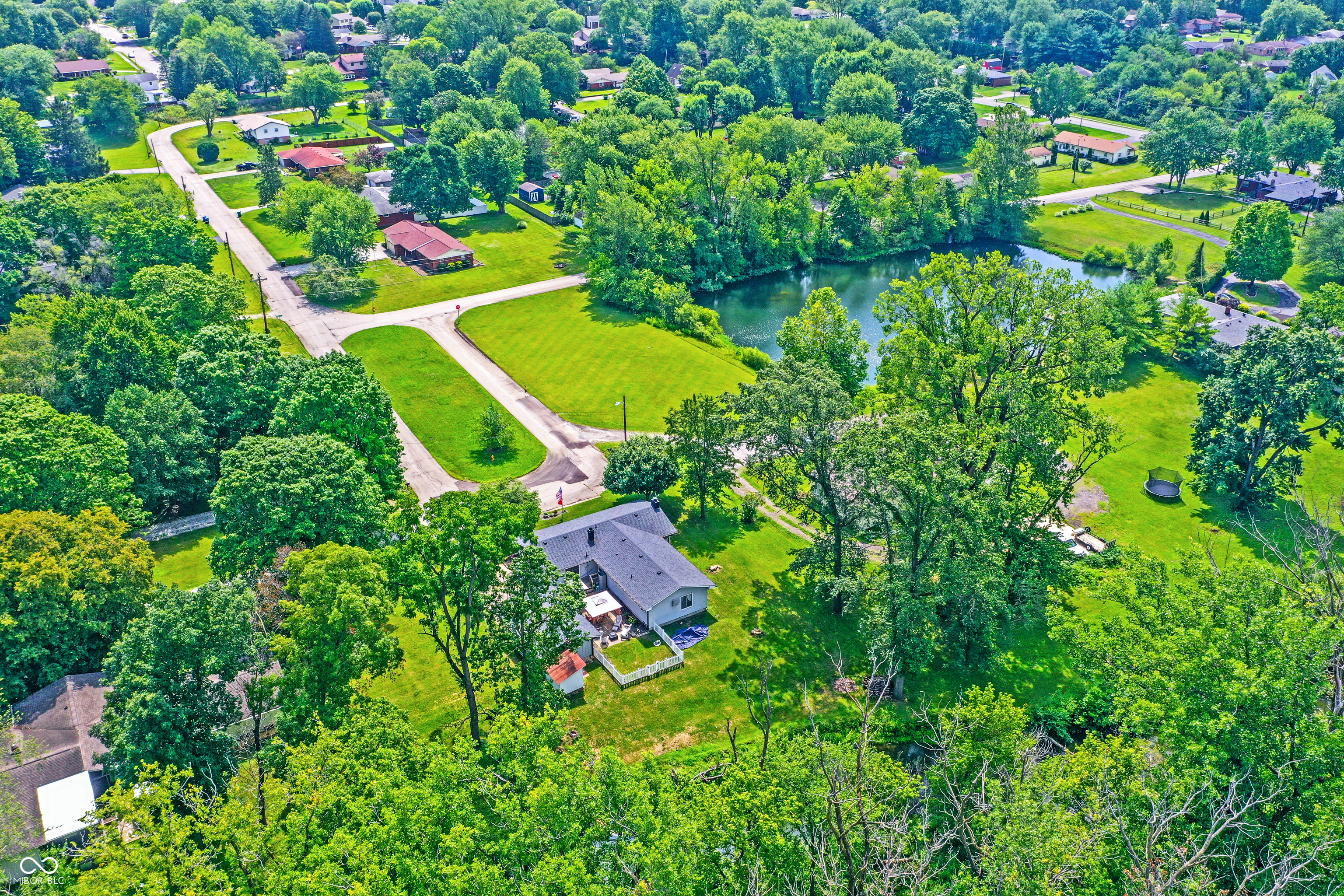 Photo 9 of 31 of 673 Robin Lane house