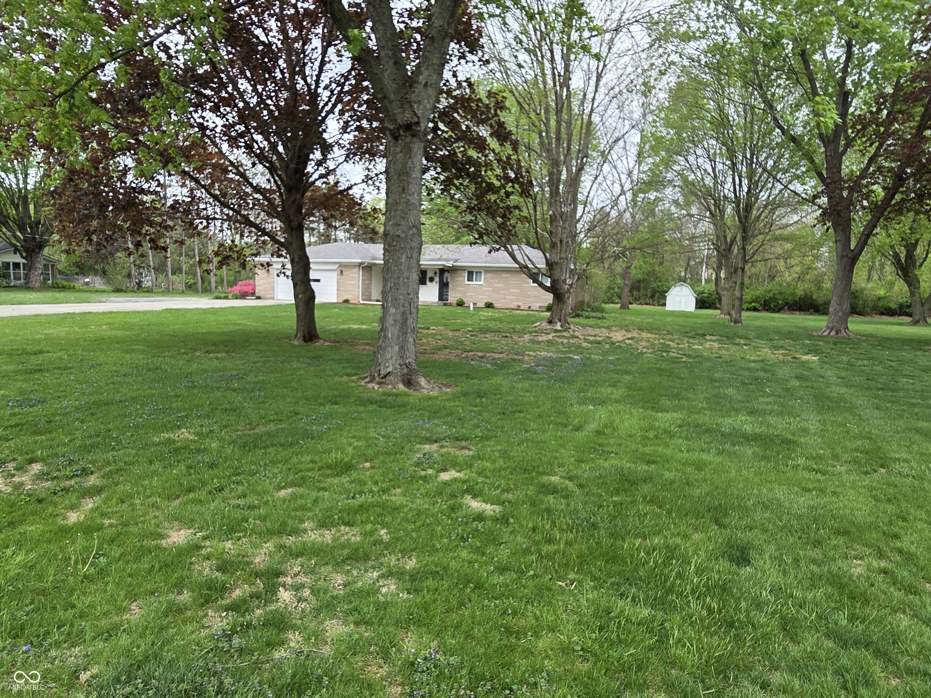 2104 W Orchard Drive