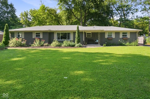 Photo of 1403 Shawnee Road, Indianapolis, IN 46260 (MLS # 22108179)