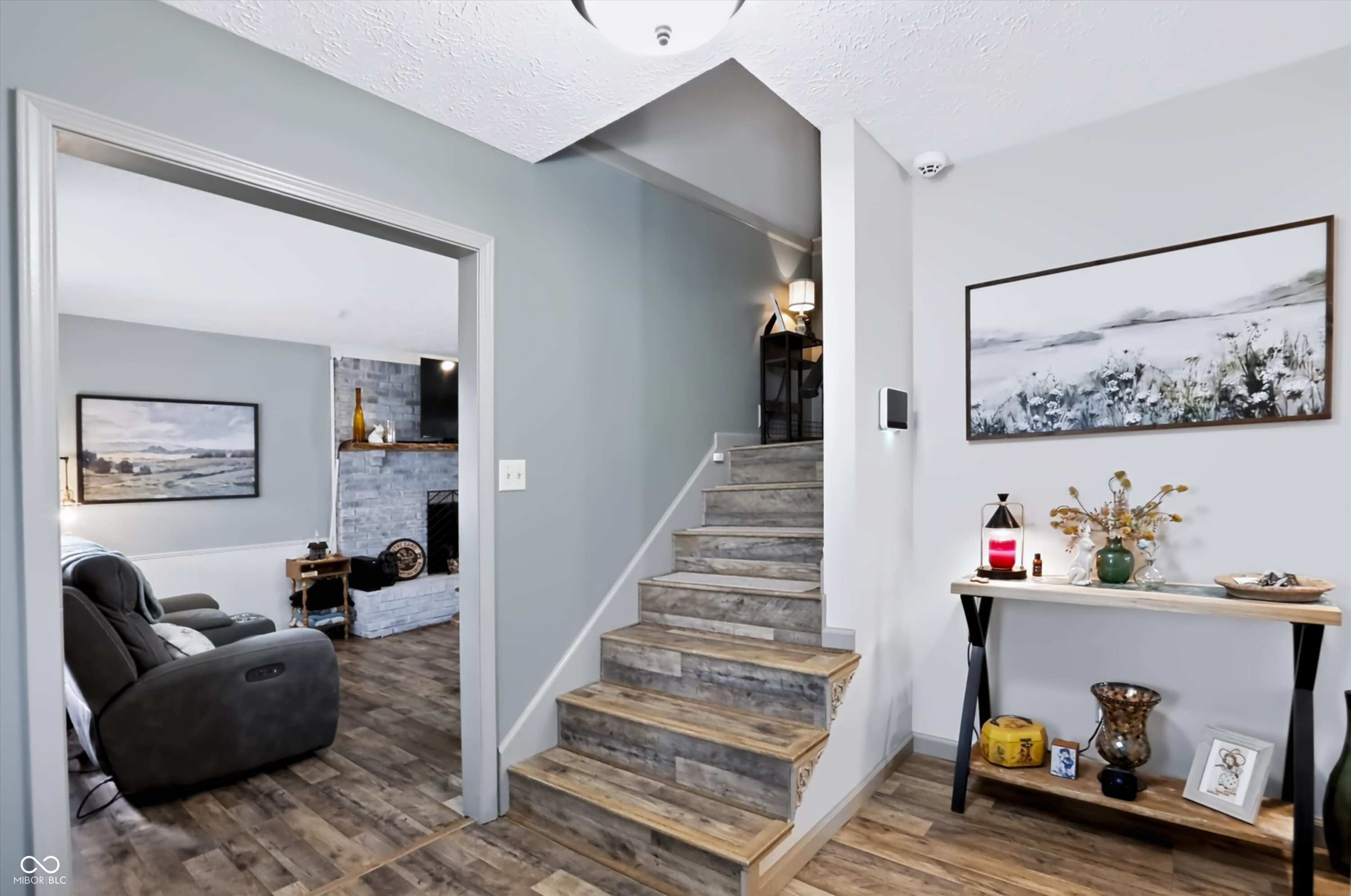 730 Queenswood Drive
